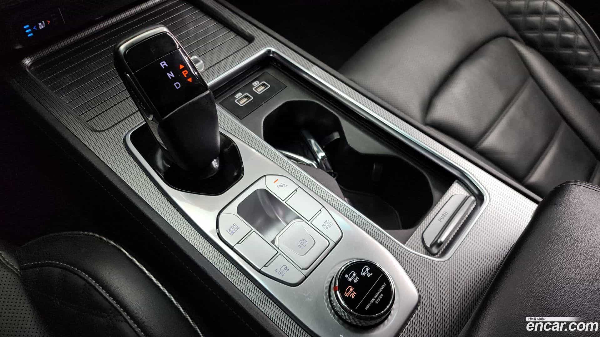 Rexton KG Mobility 2022.9-INNER-009