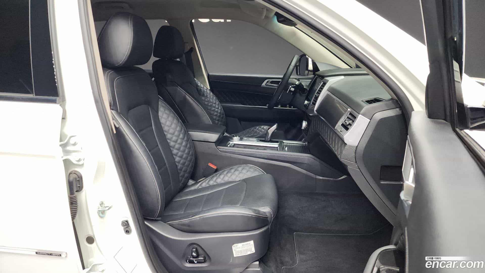 Rexton KG Mobility 2022.9-OPTION-015