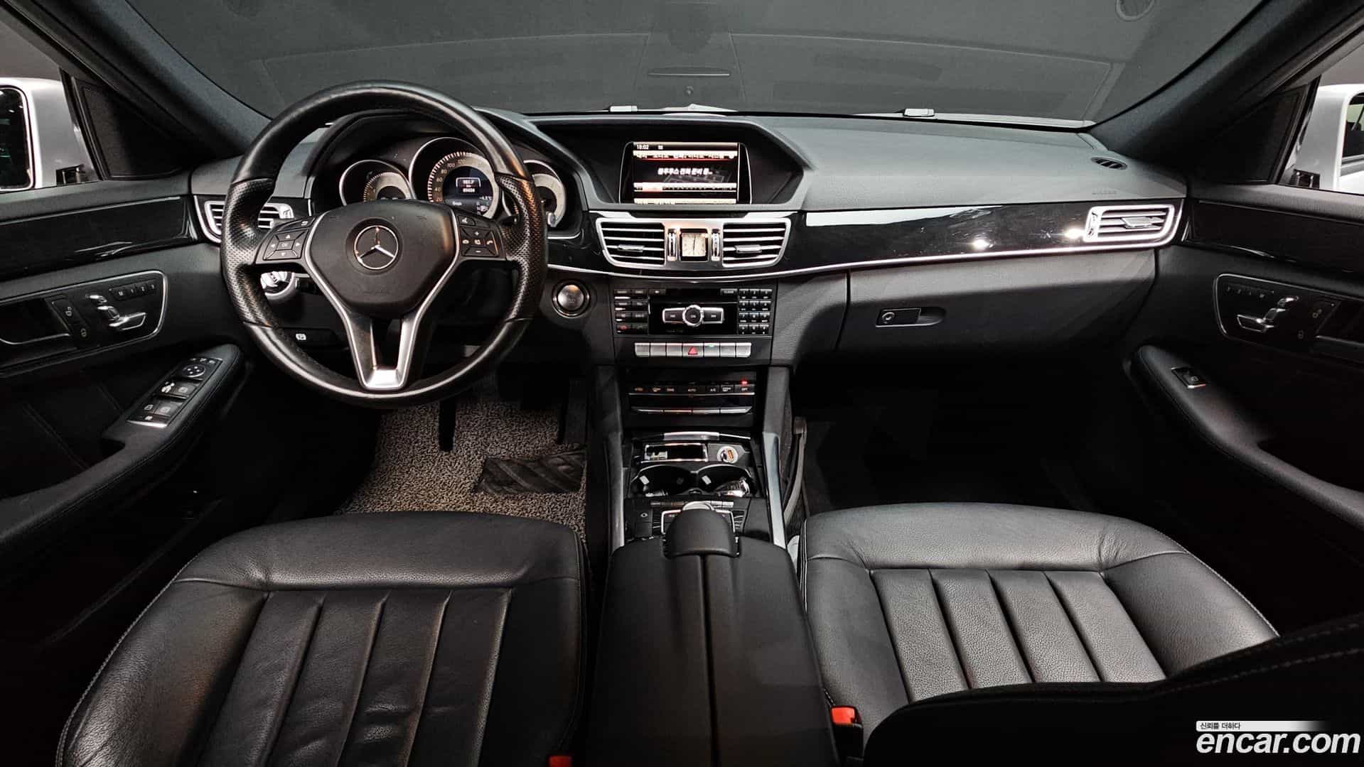 E-Class Mercedes-Benz 2015.2-INNER-007