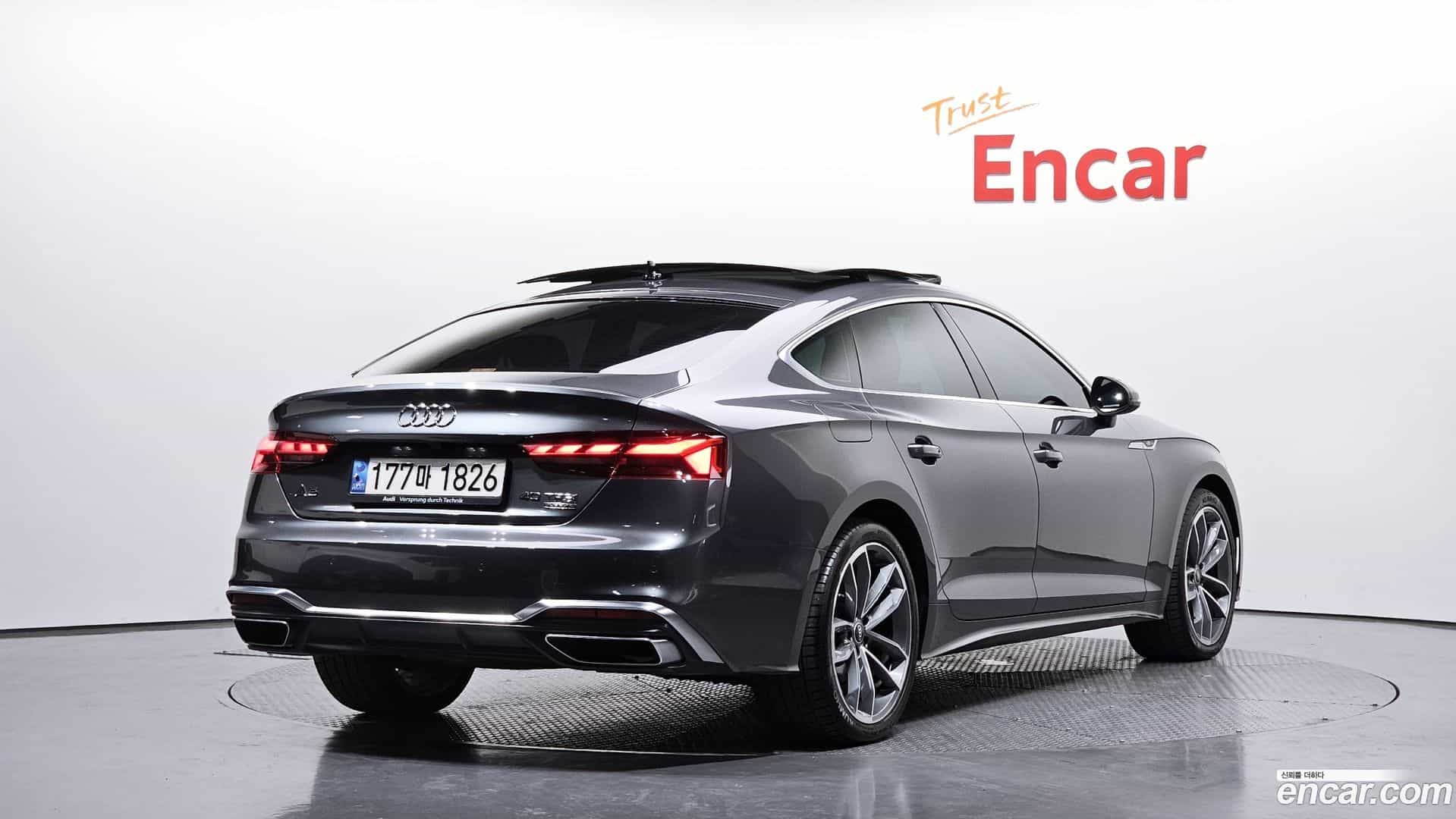A5 Audi 2022.3-OUTER-002