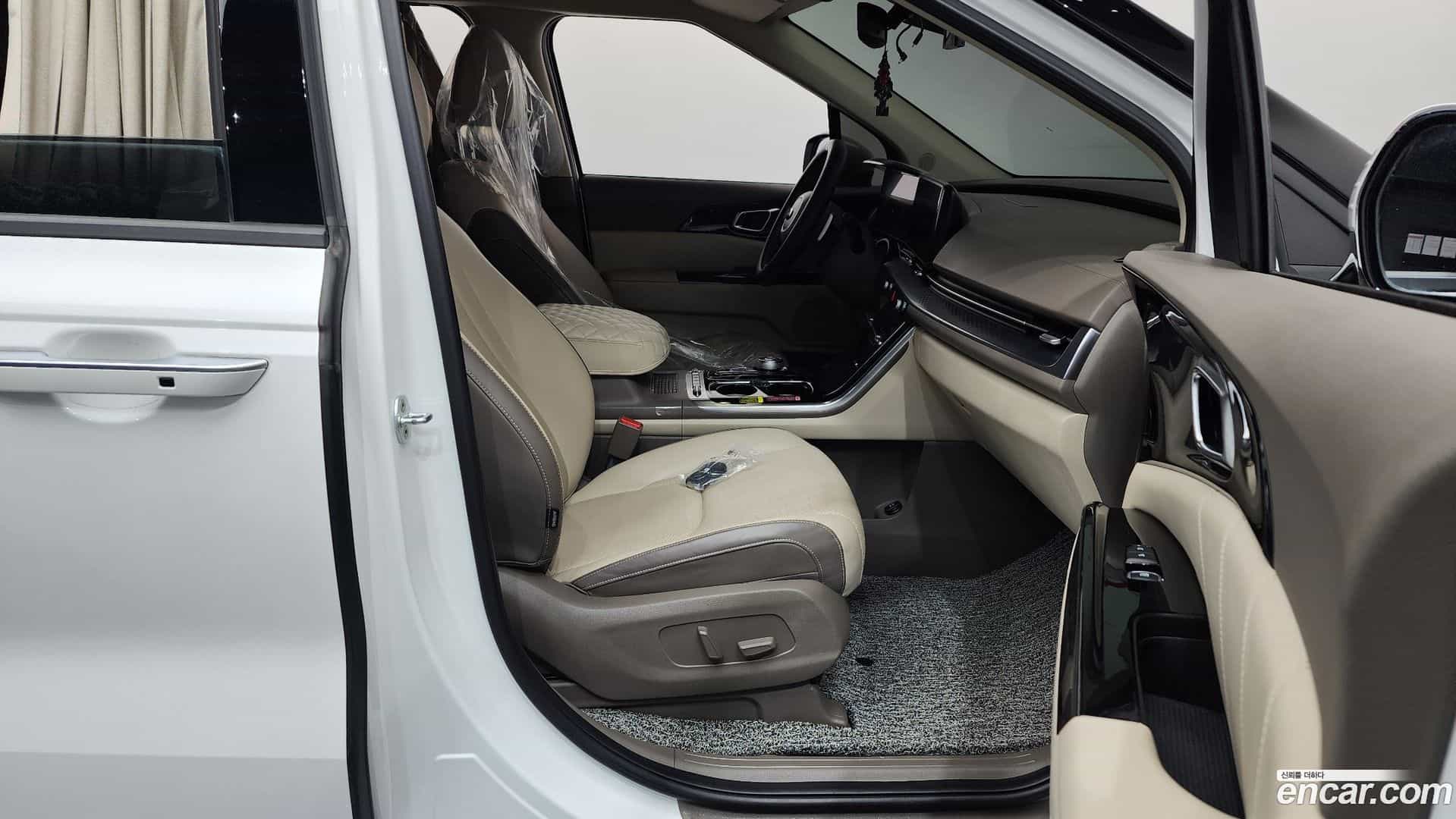 Canival Kia 2021.6-OPTION-015