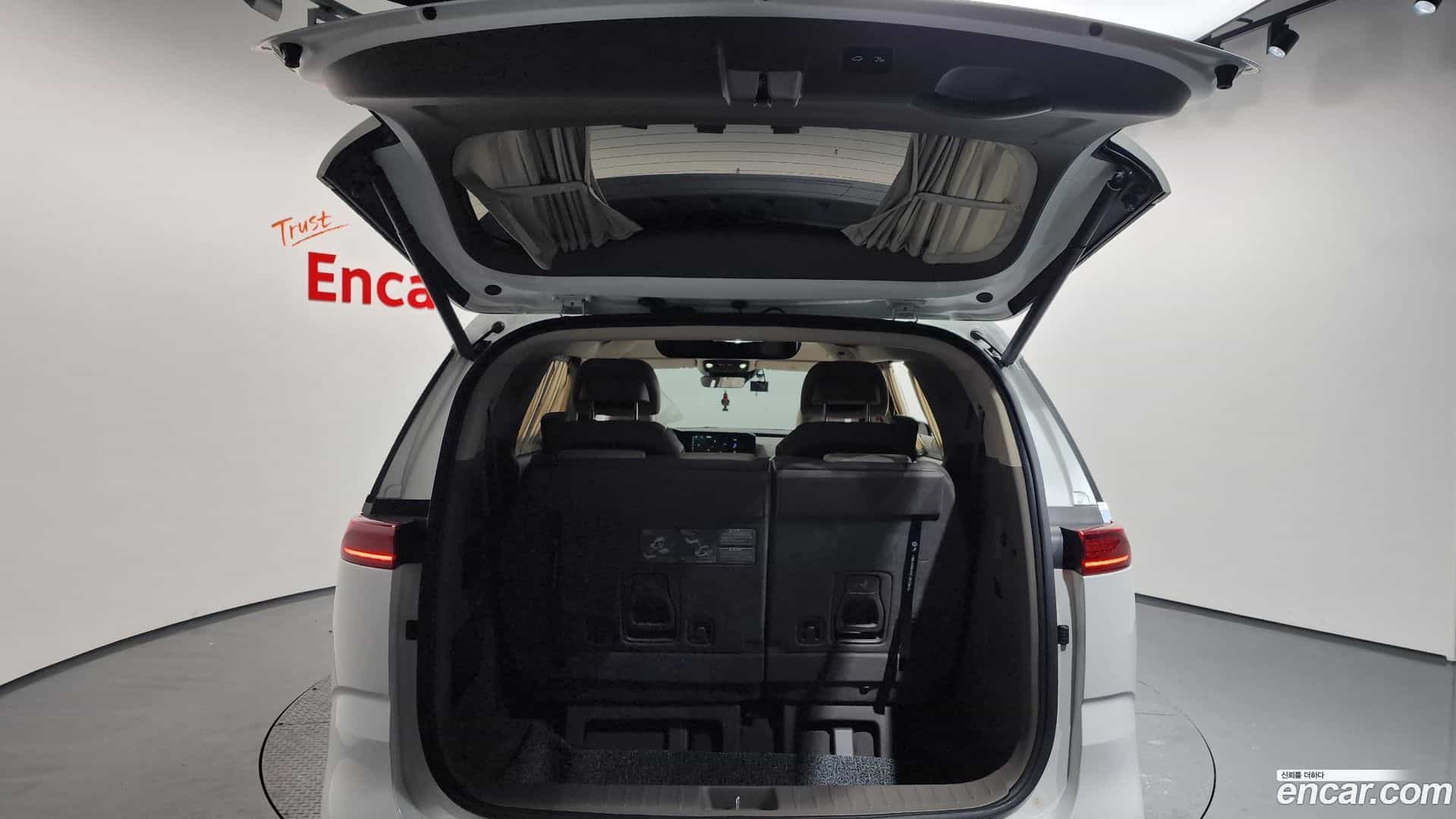Canival Kia 2021.6-OPTION-024