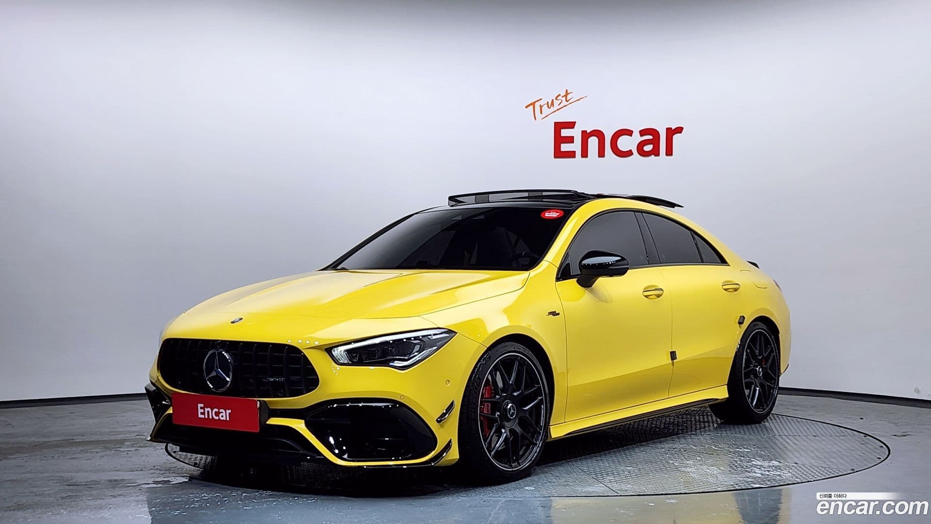 Main__Slider__Photo:CLA-Class Mercedes-Benz 2021.9-0