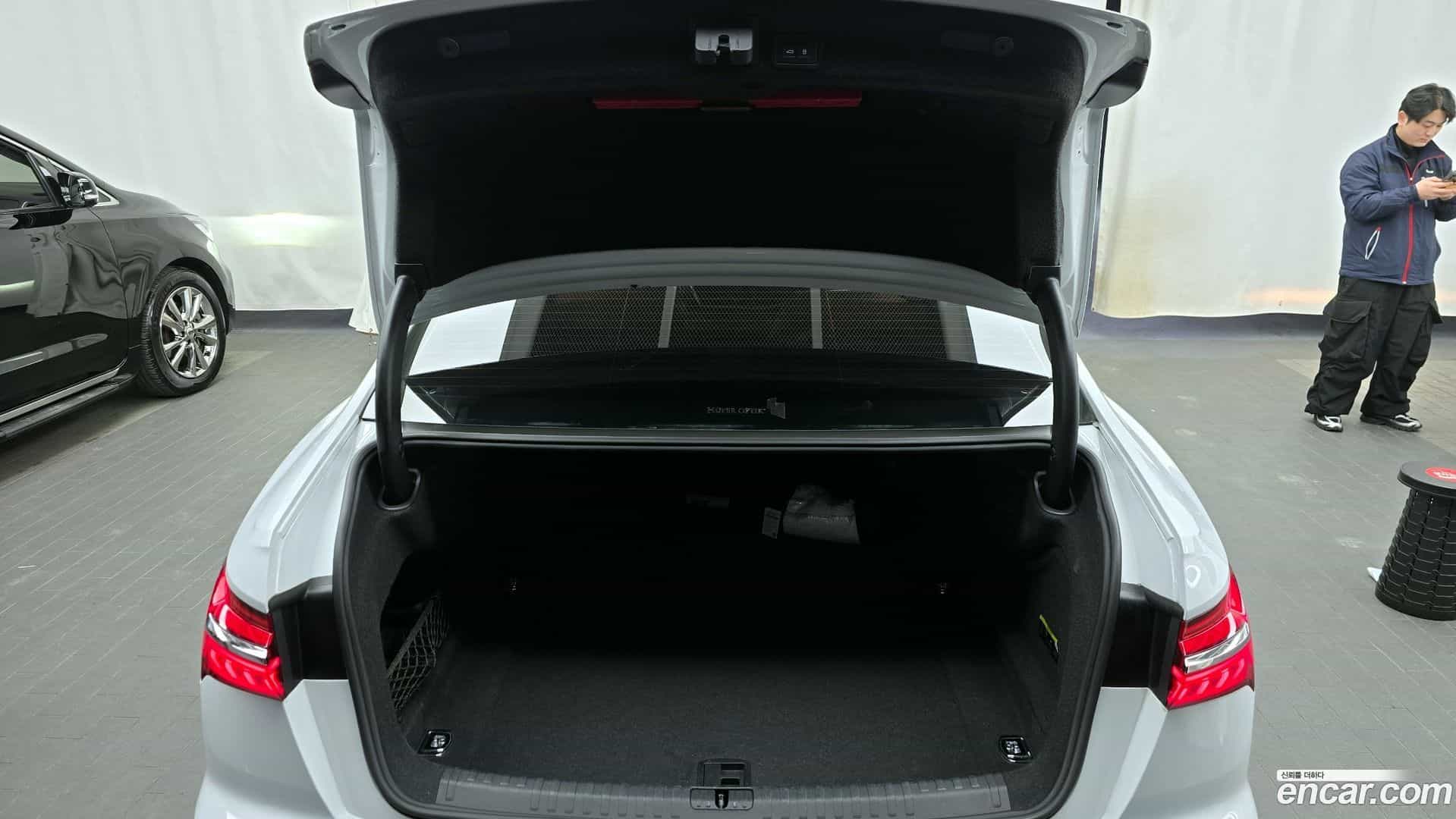A6 Audi 2020.11-OPTION-024