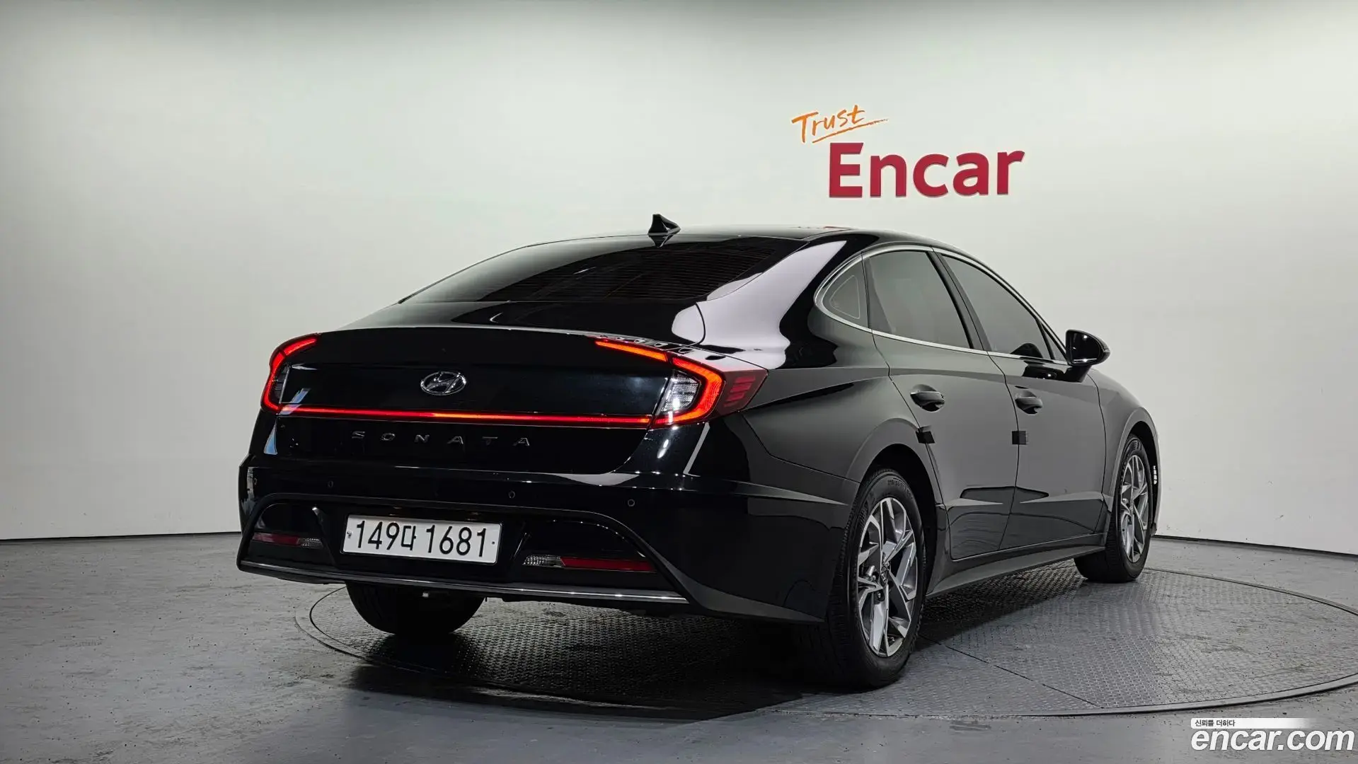 Main__Slider__Photo:Sonata Hyundai 2020.10-1