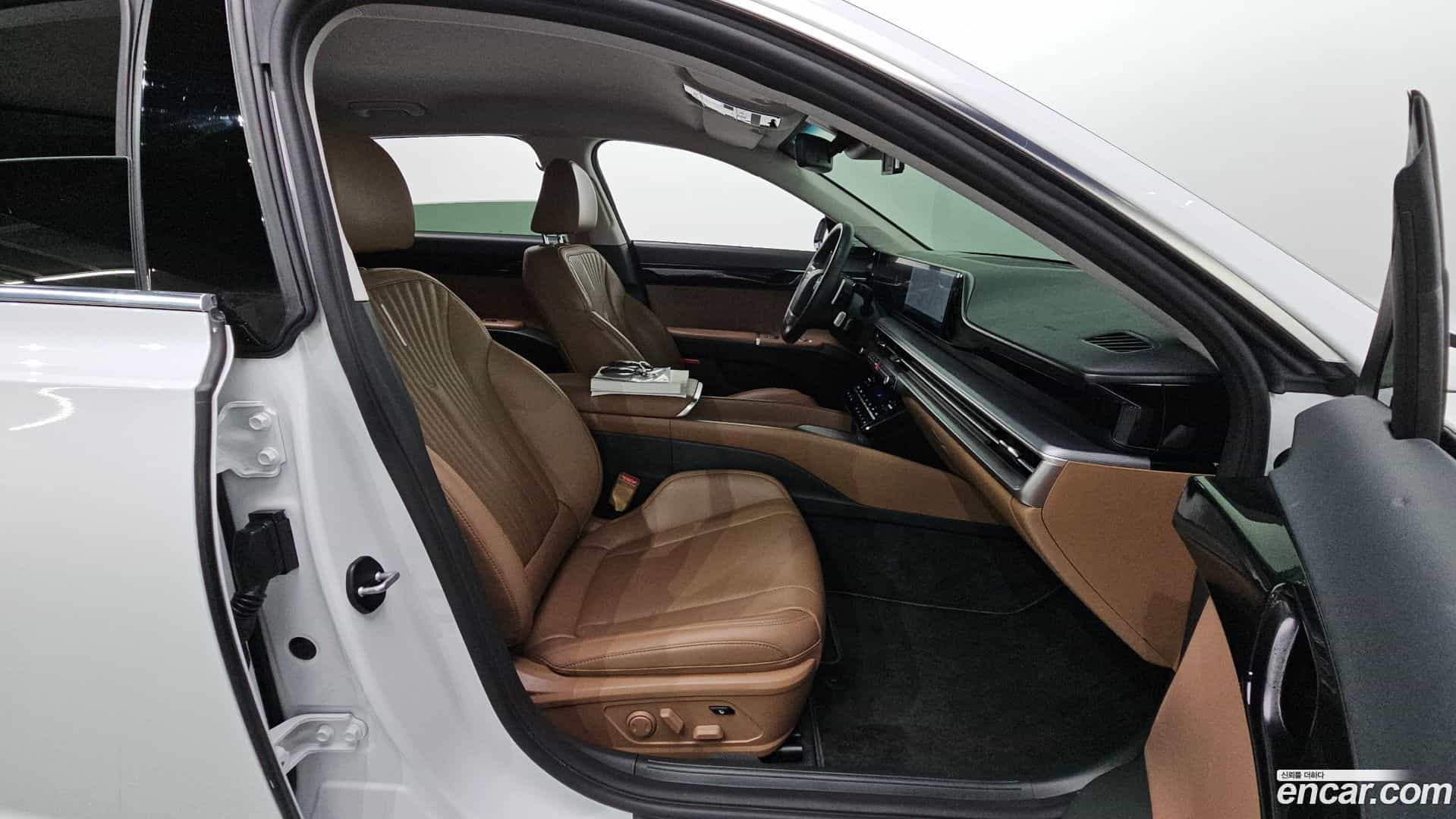 Grandeur Hyundai 2023.2-OPTION-015