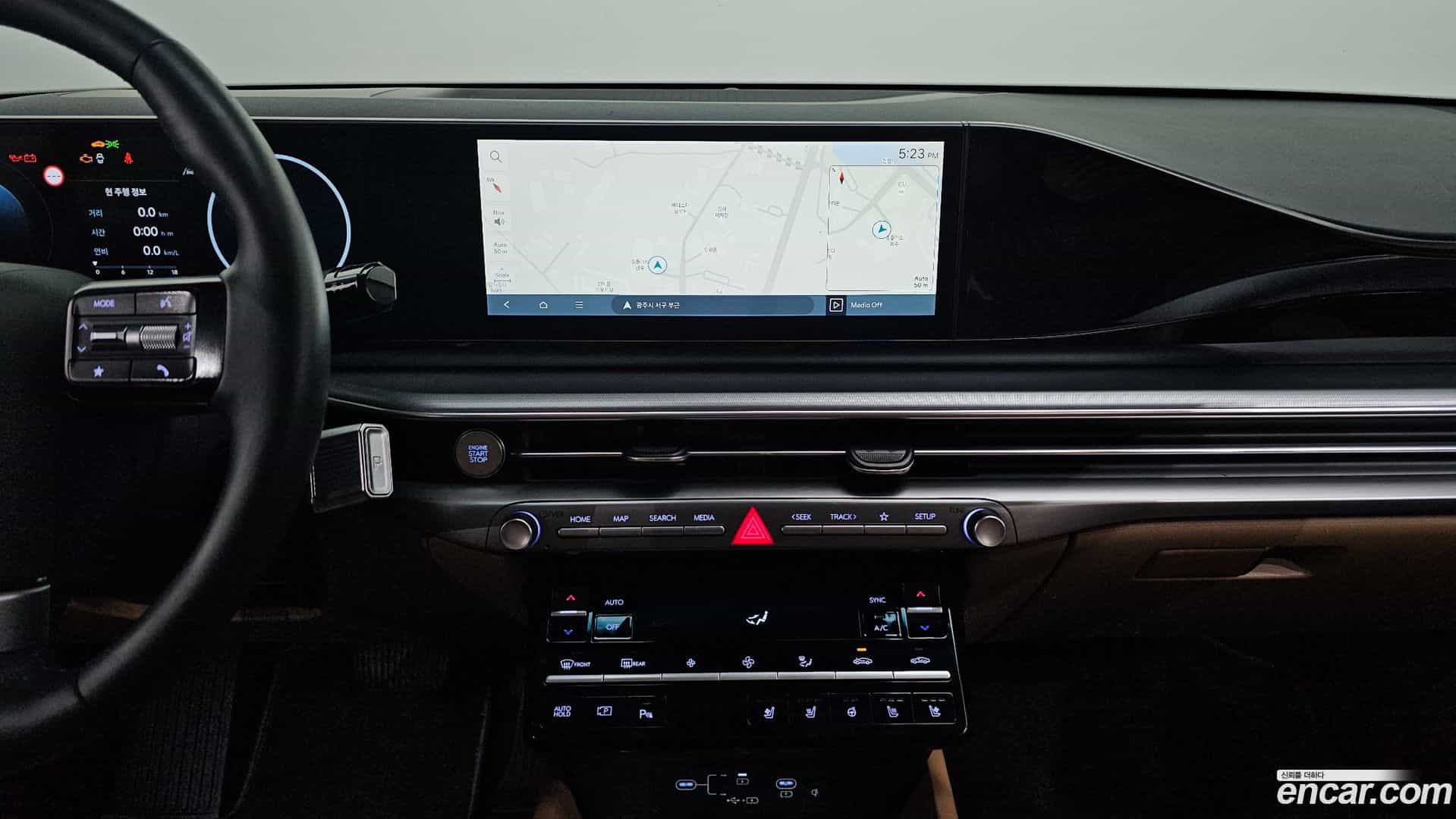 Grandeur Hyundai 2023.2-OPTION-018