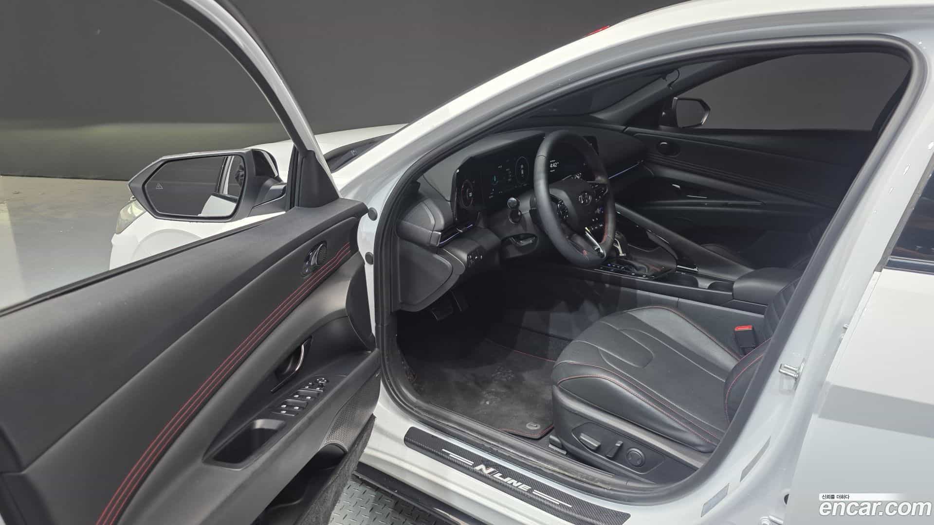 AVANTE Hyundai 2023.0-INNER-010
