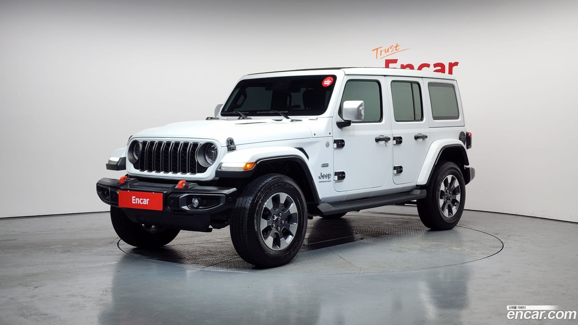 Main__Slider__Photo:Wrangler Jeep 2023.4-0