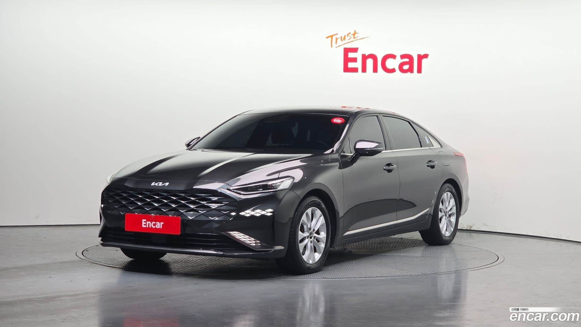 Main__Slider__Photo:K8 Kia 2021.9-0