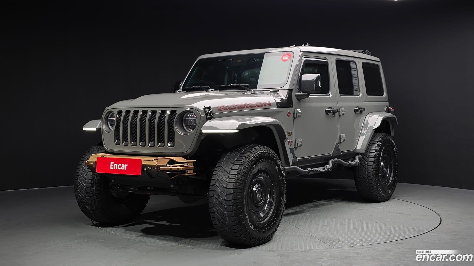 Main__Slider__Photo:Wrangler Jeep 2022.11-0