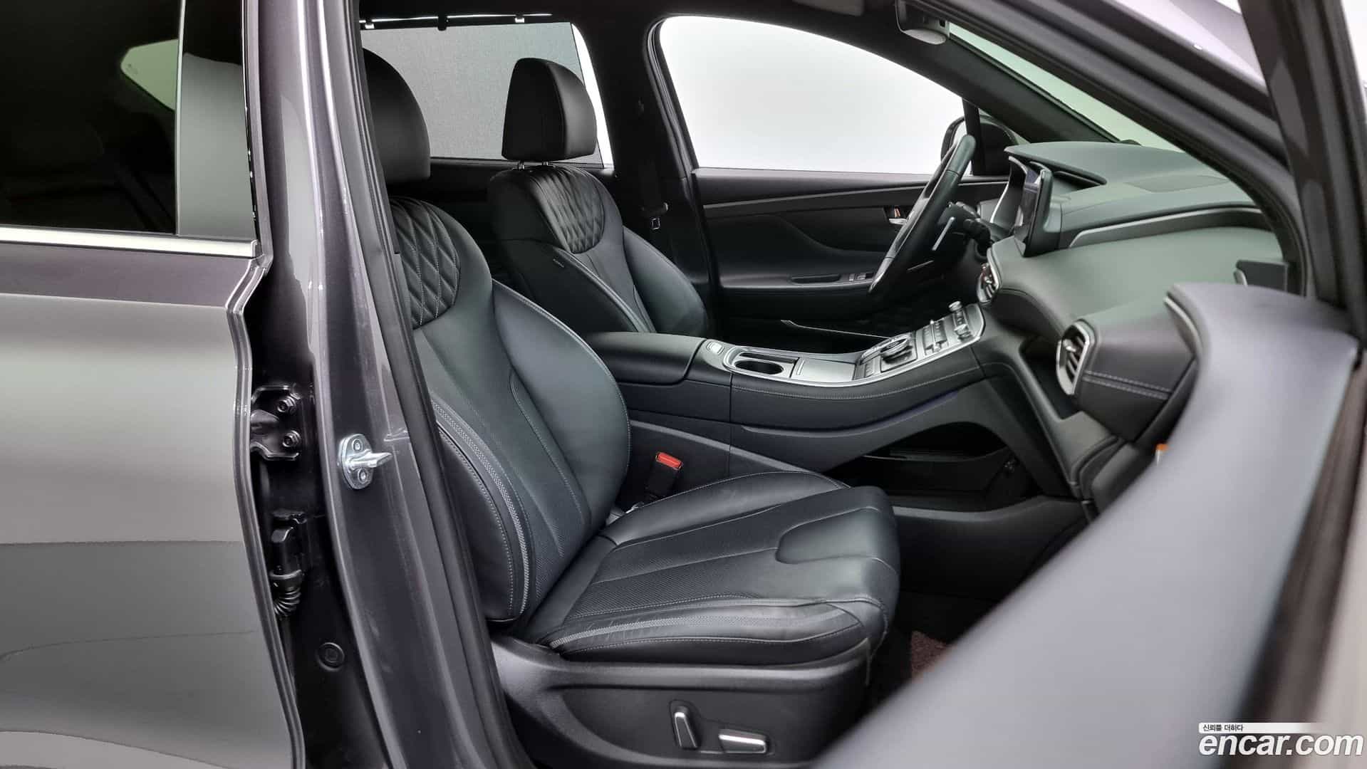 Santafe Hyundai 2022.10-INNER-010