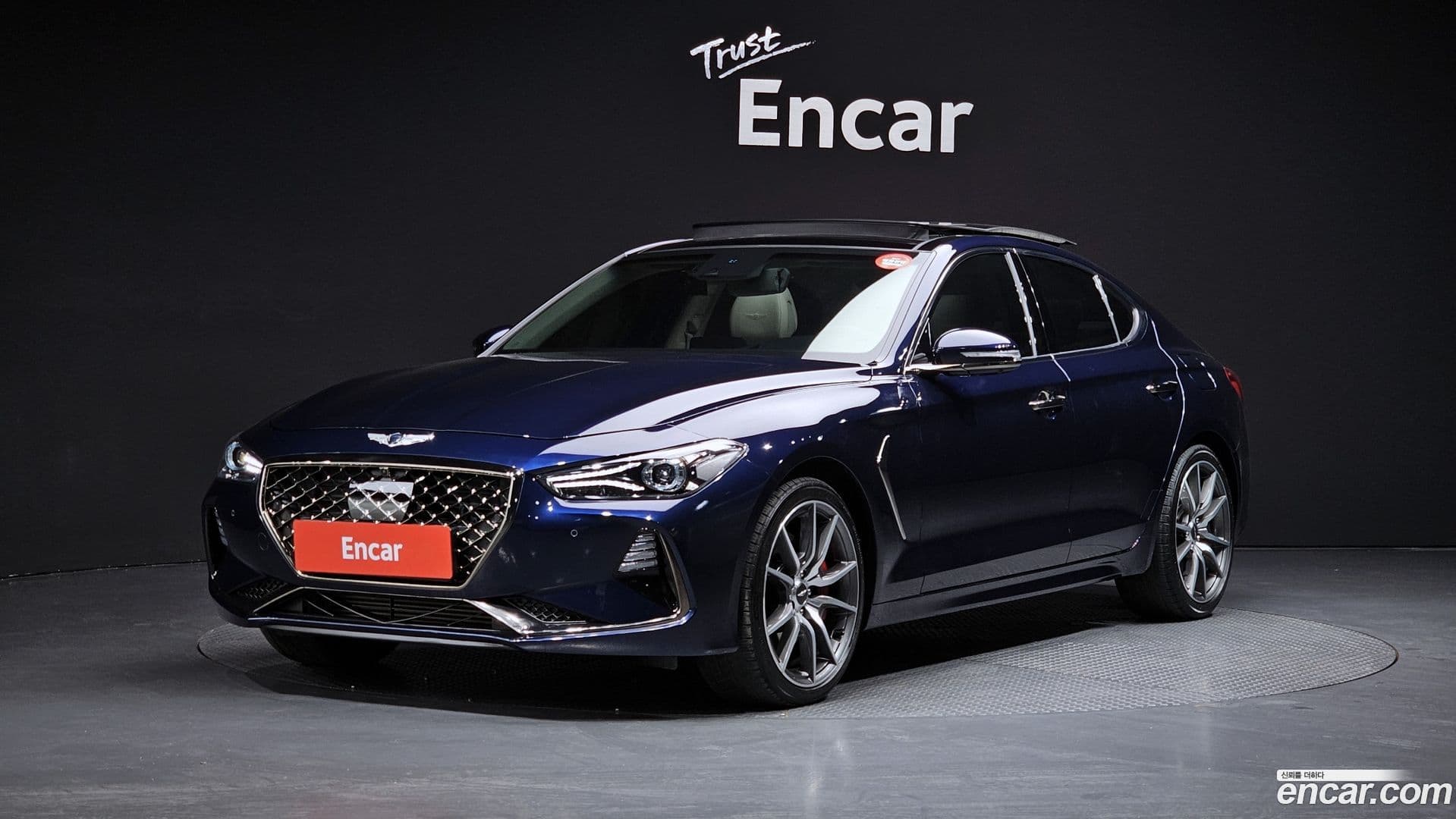 Main__Slider__Photo:G70 Genesis 2019.9-0