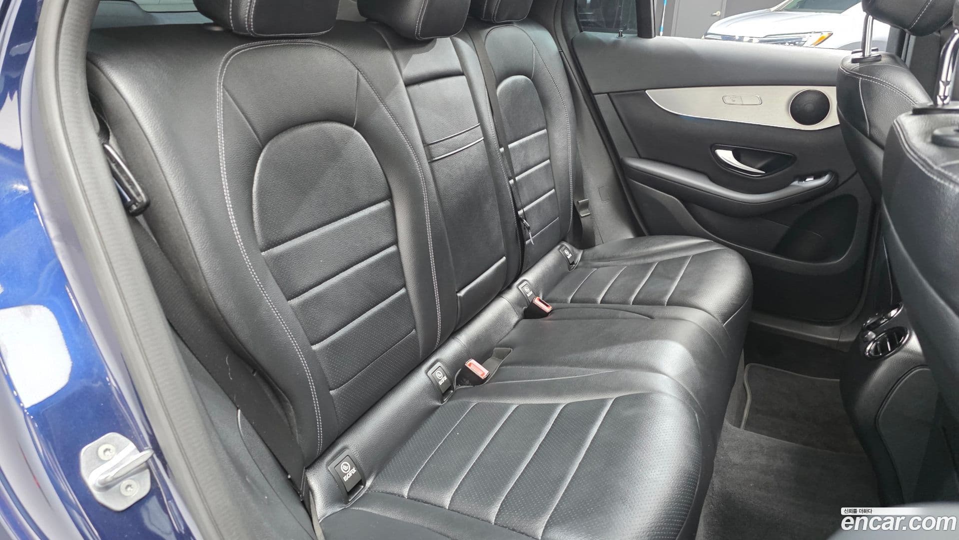 Main__Slider__Photo:GLC-Class Mercedes-Benz 2018.10-11