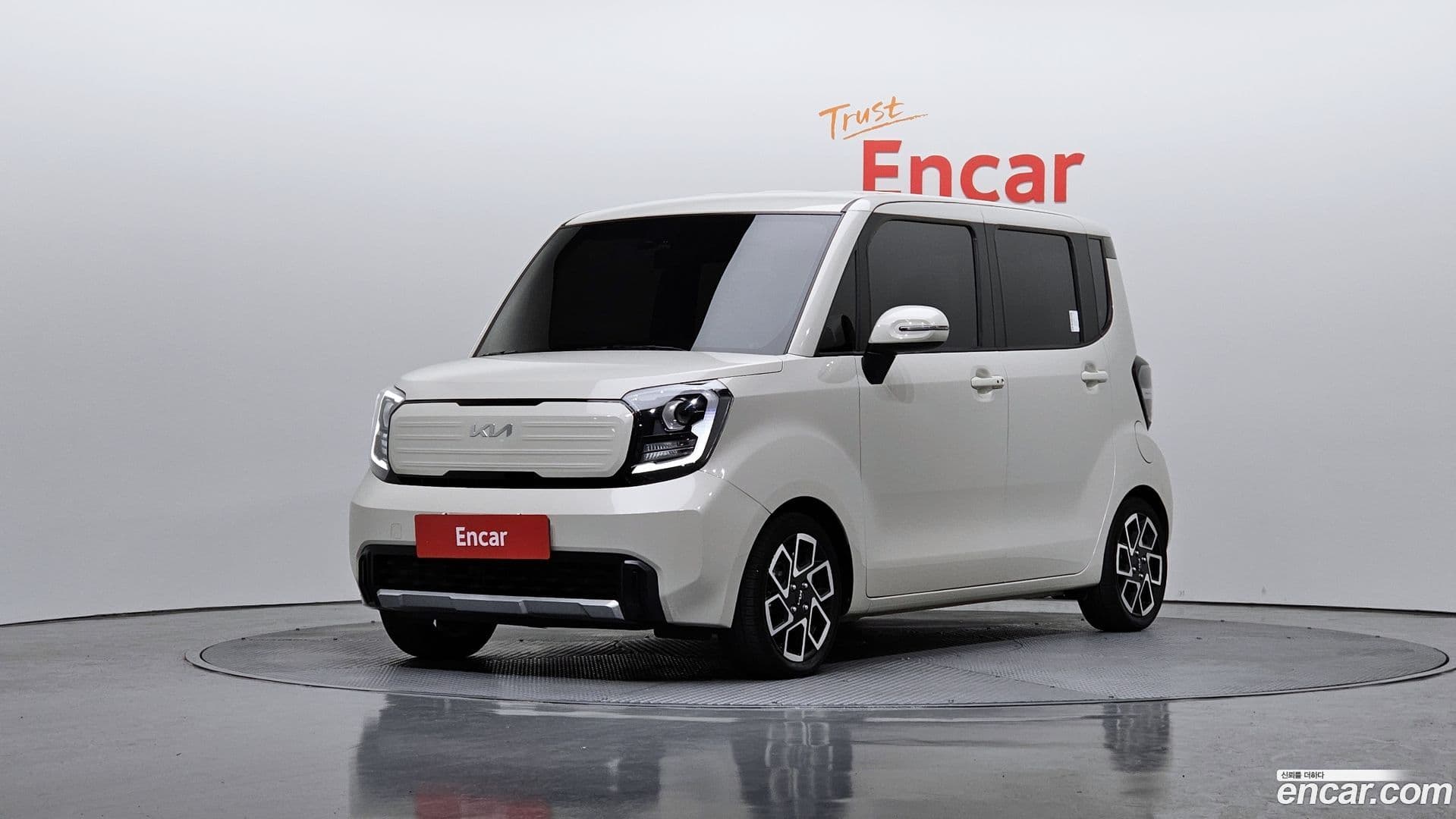 Main__Slider__Photo:RAY Kia 2022.11-0