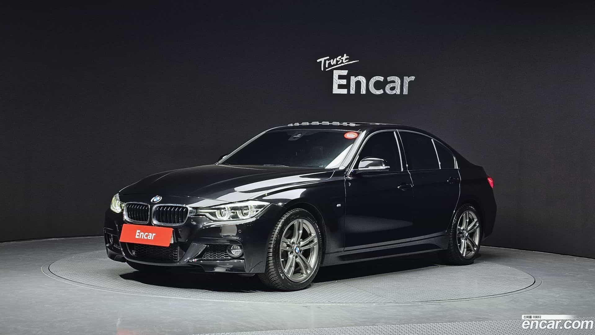 3-Series BMW 2018.0-OUTER-001