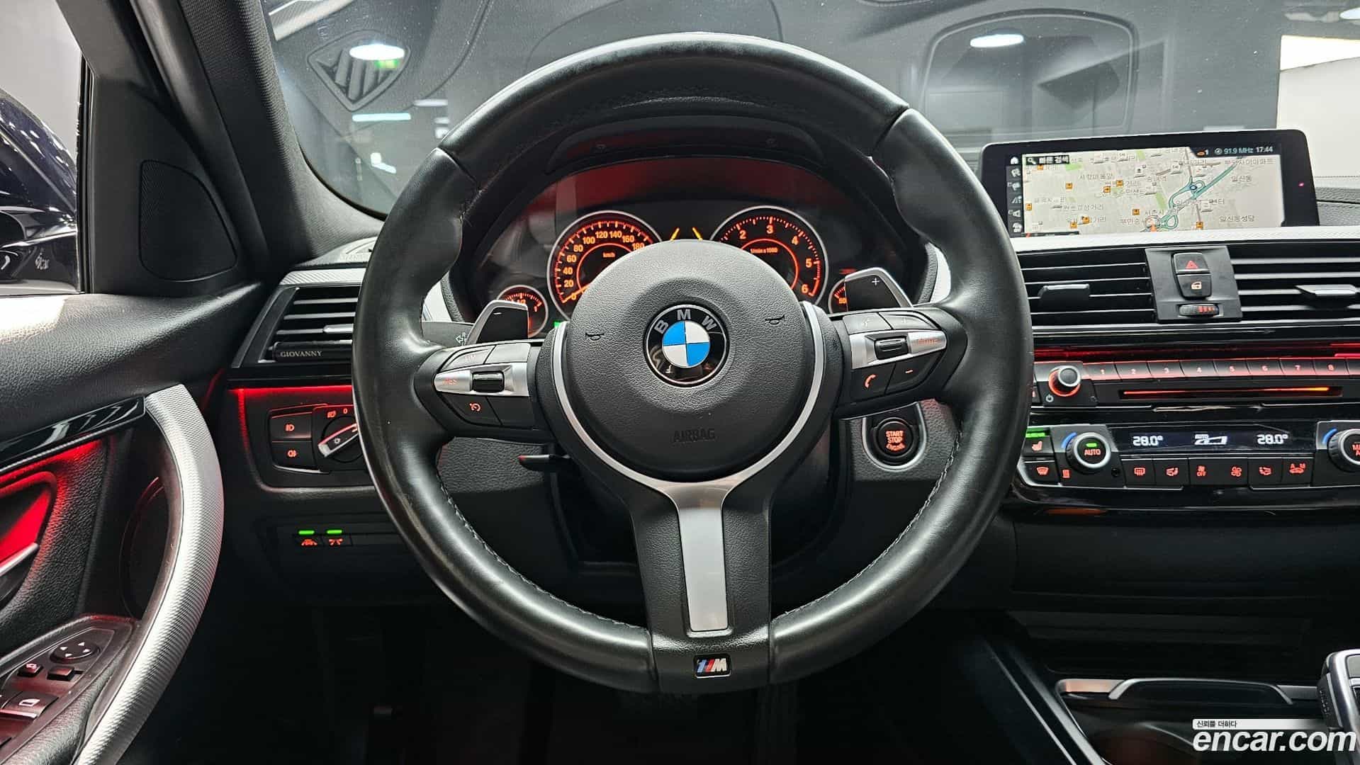 3-Series BMW 2018.0-OPTION-017
