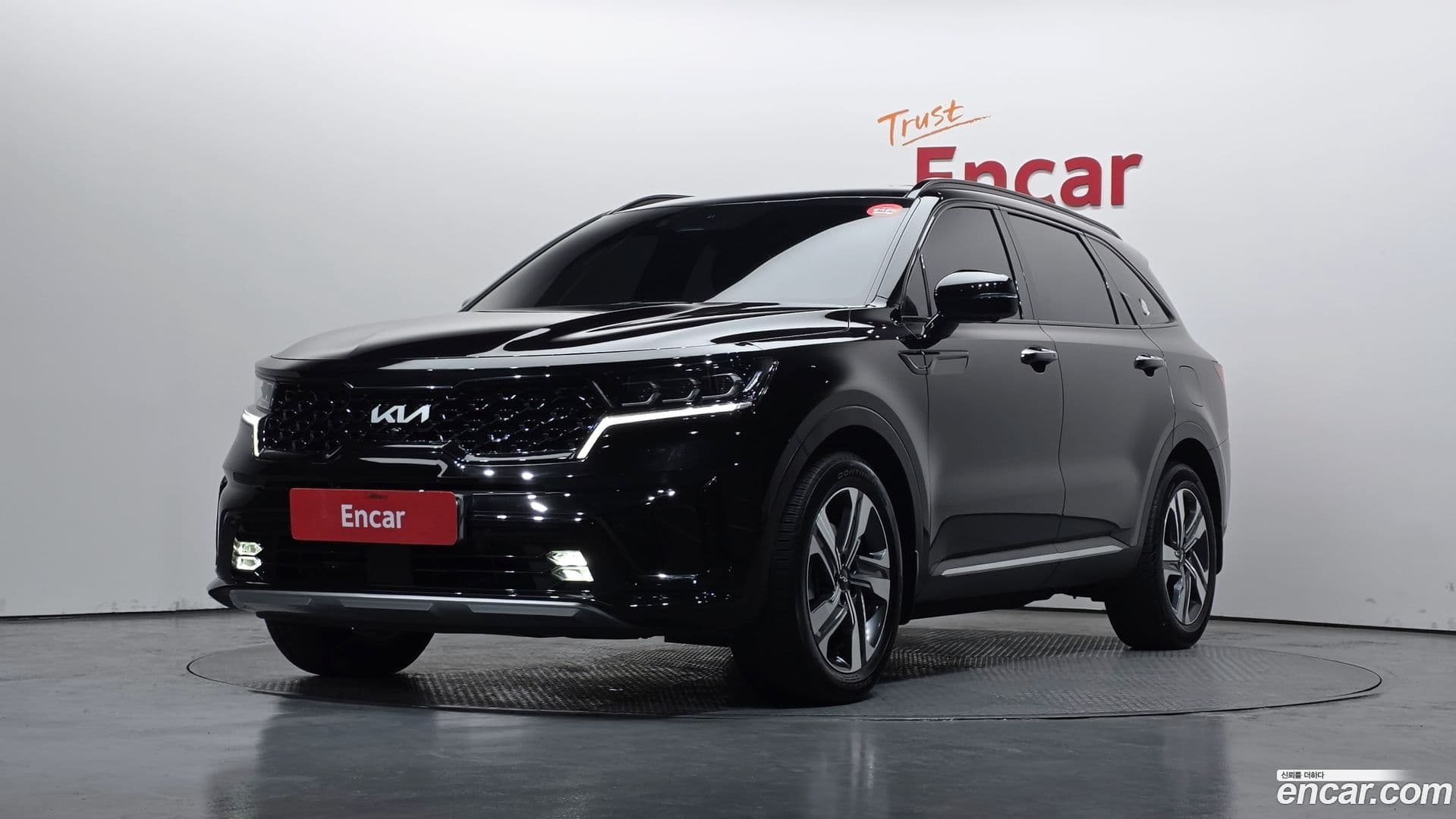 Main__Slider__Photo:Sorento Kia 2023.6-0