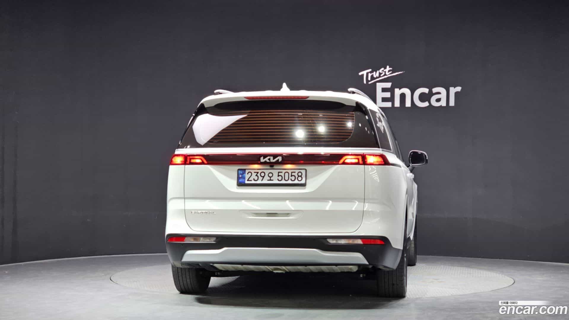 Canival Kia 2022.11-OUTER-004