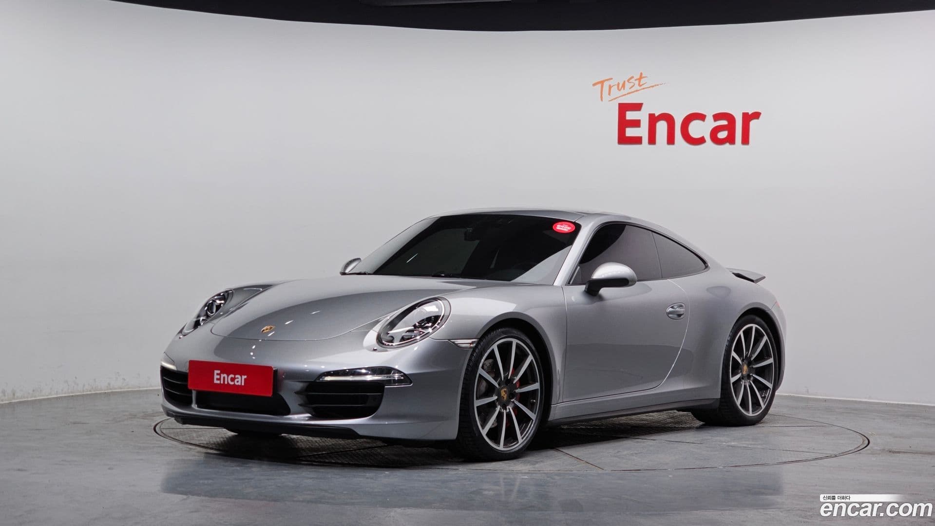 Main__Slider__Photo:911 Porsche 2014.2-0