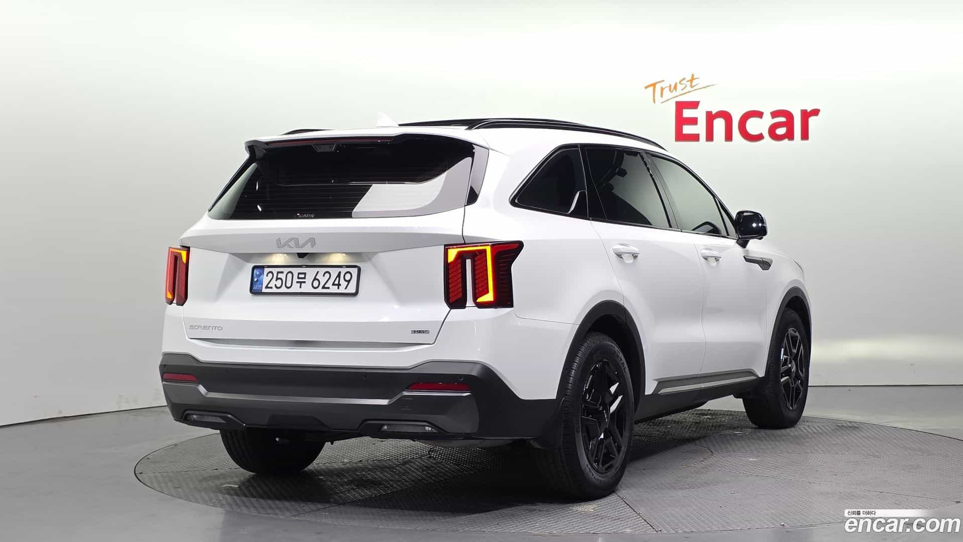 Sorento Kia 2024.0-OUTER-002