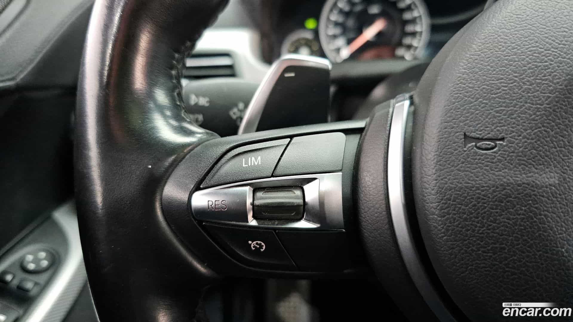 6-Series BMW 2016.8-OPTION-016