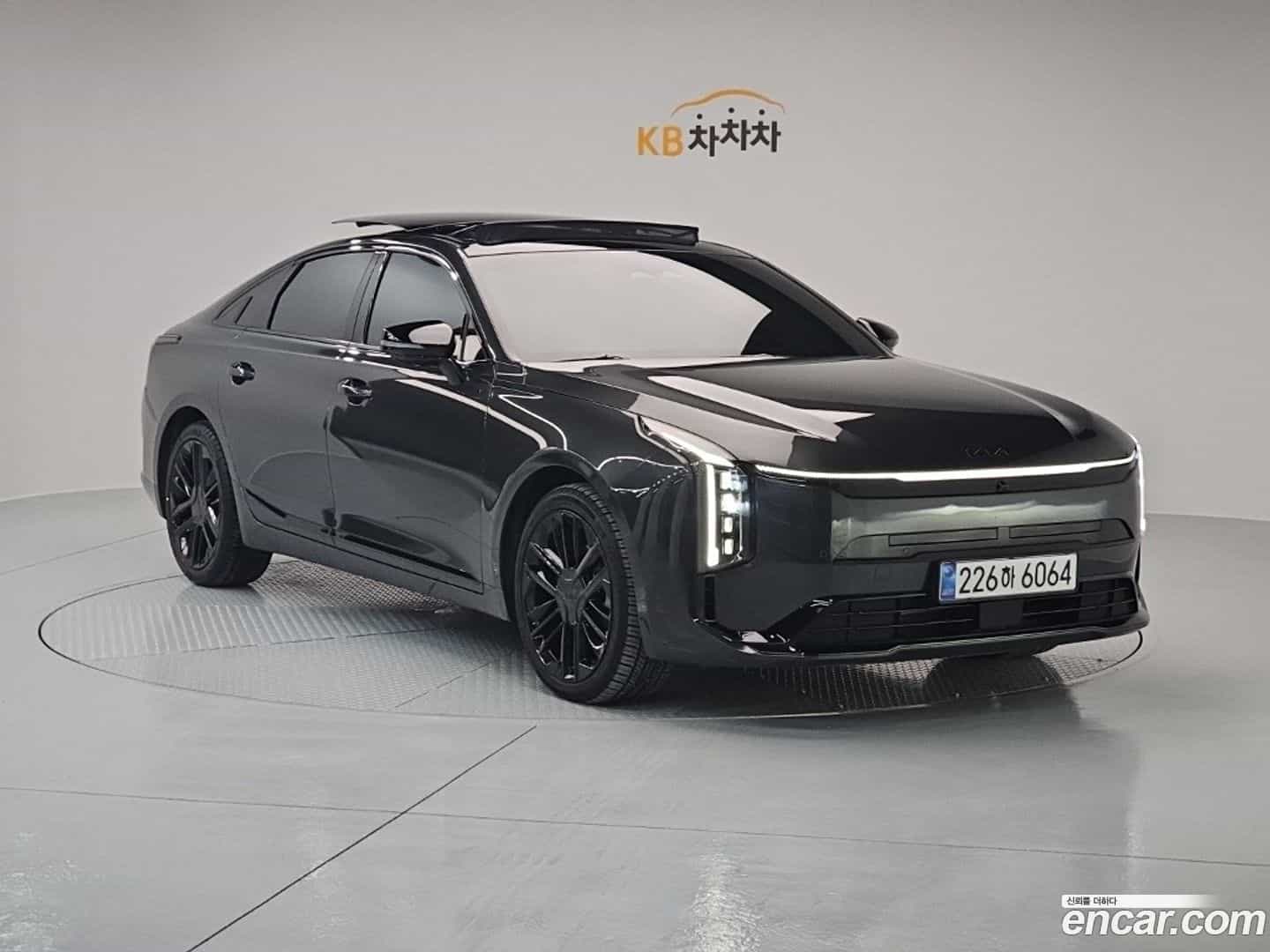 K8 Kia 2025.6-OUTER-002