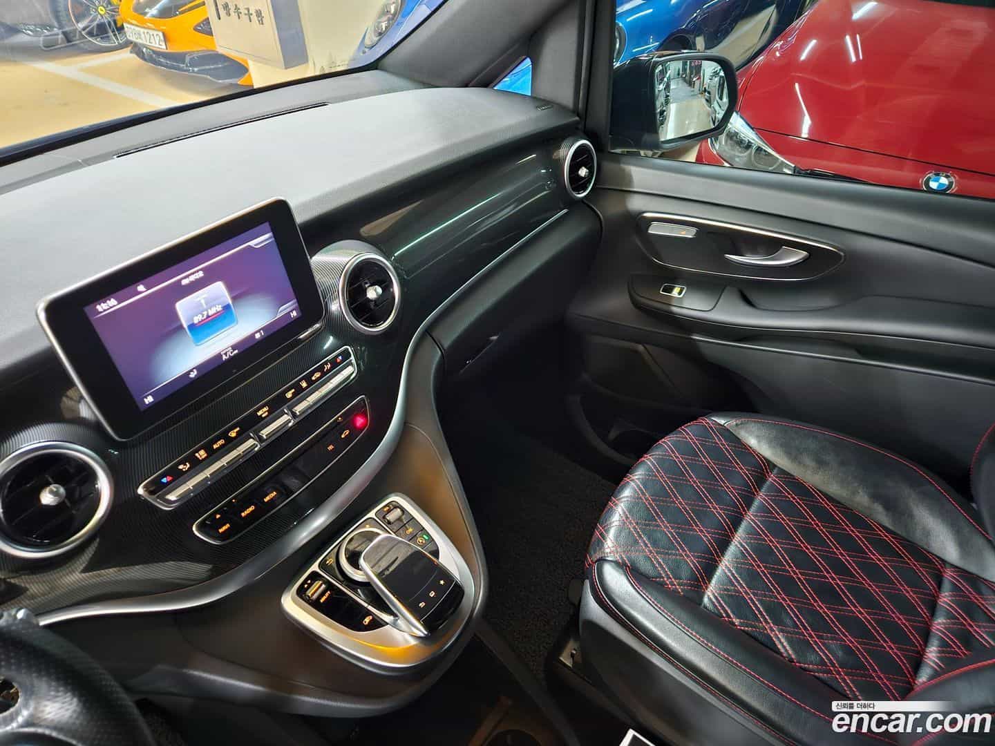 V-Class Mercedes-Benz 2015.11-OPTION-017