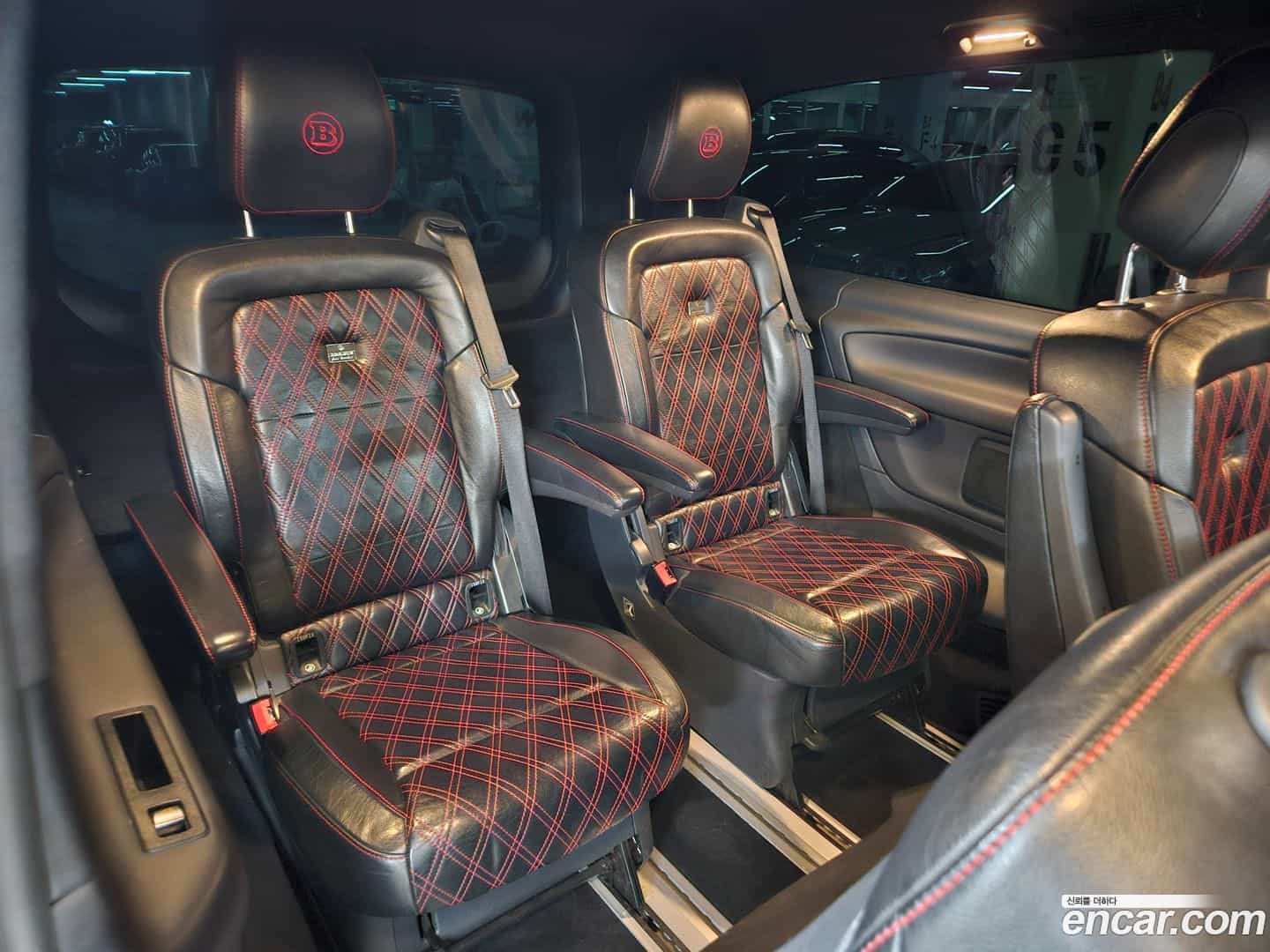 V-Class Mercedes-Benz 2015.11-OPTION-021