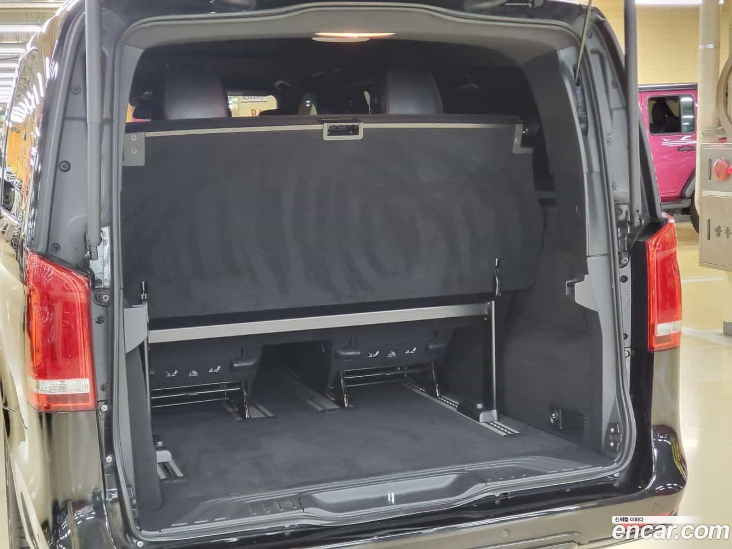 V-Class Mercedes-Benz 2015.11-OPTION-023