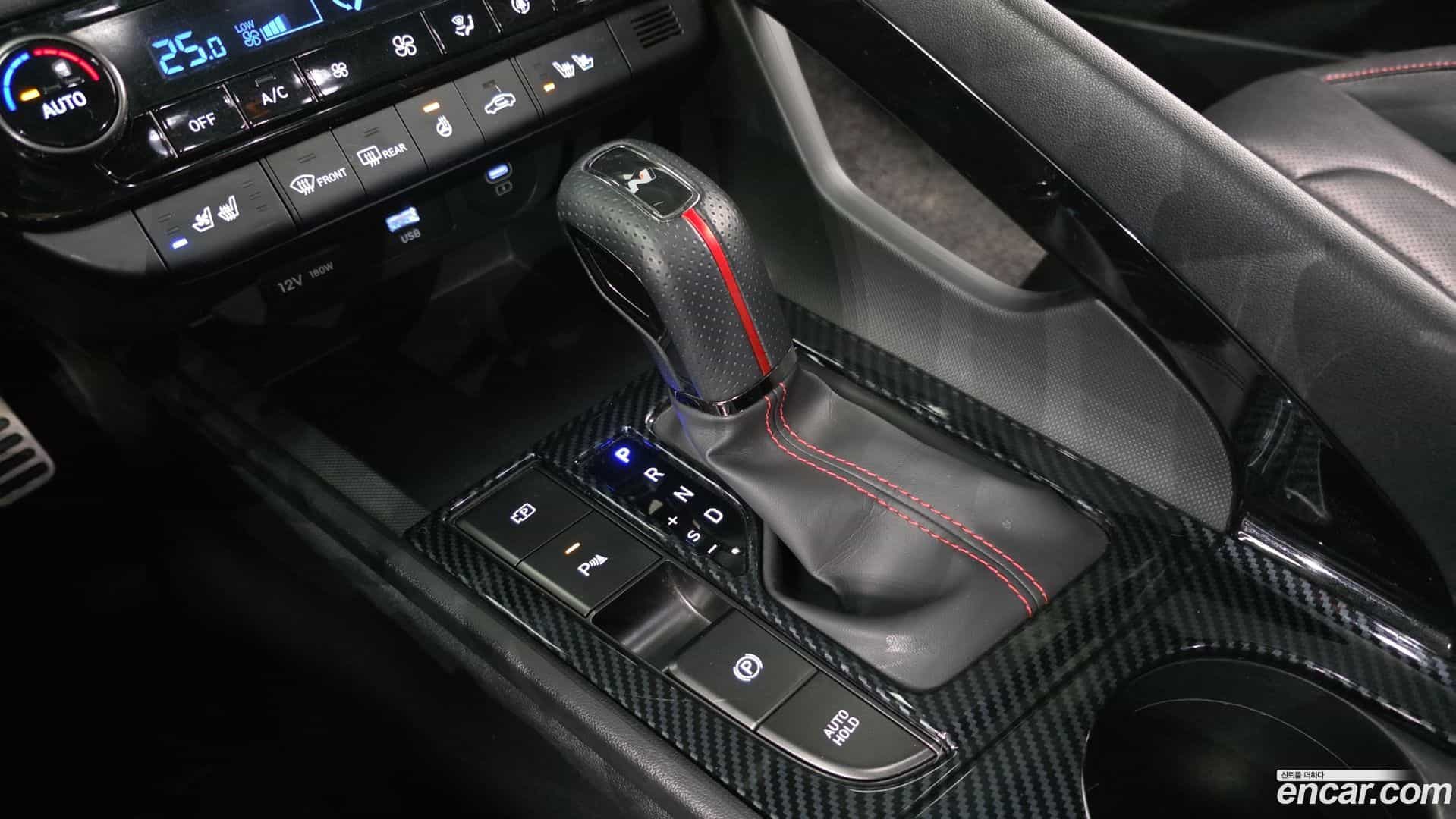 AVANTE Hyundai 2024.1-INNER-009