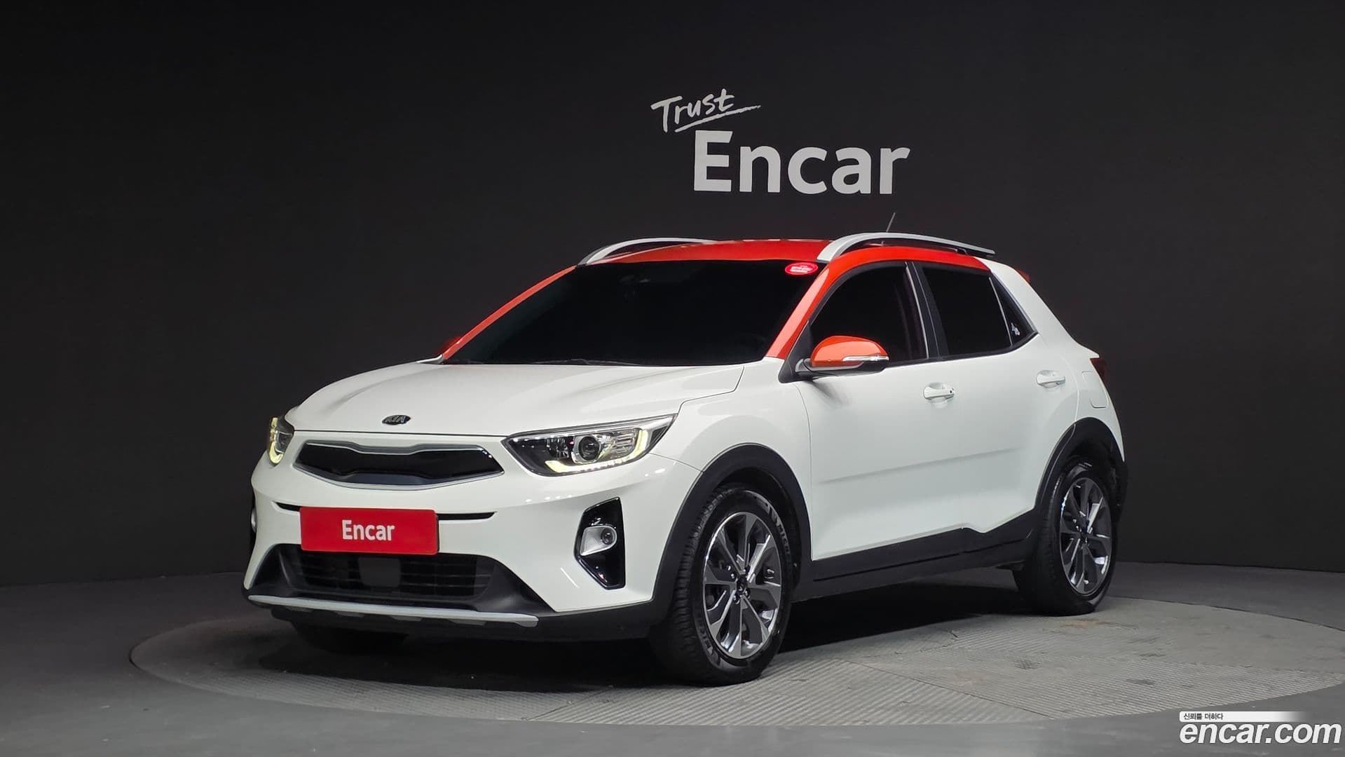 Main__Slider__Photo:Stonic Kia 2018.4-0