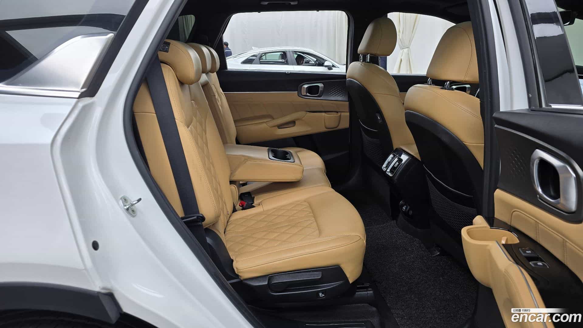 Sorento Kia 2021.4-OPTION-016