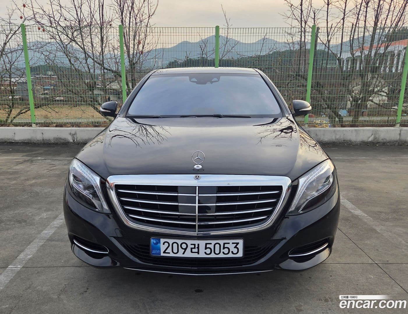Main__Slider__Photo:S-Class Mercedes-Benz 2017.3-0