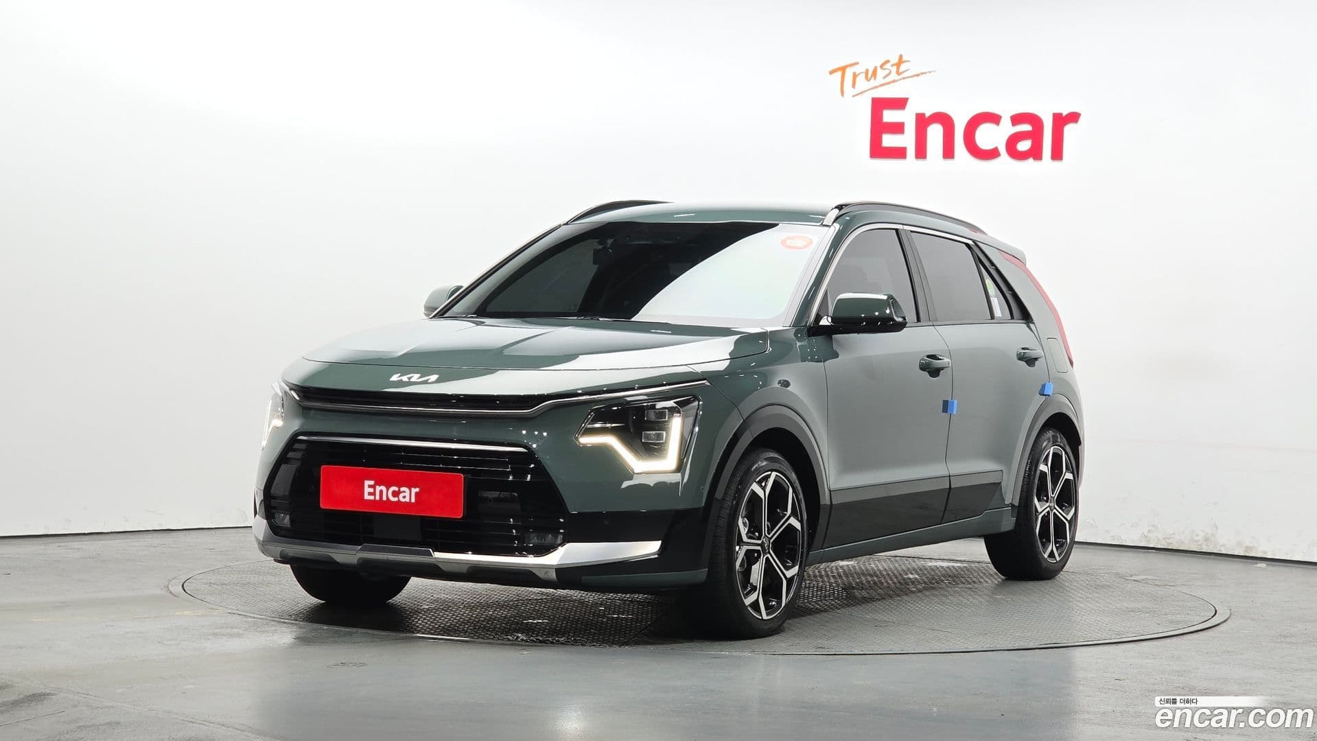 Main__Slider__Photo:Niro Kia 2022.3-0