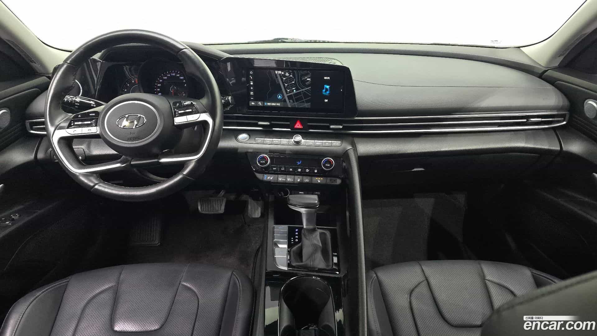 AVANTE Hyundai 2021.11-INNER-007