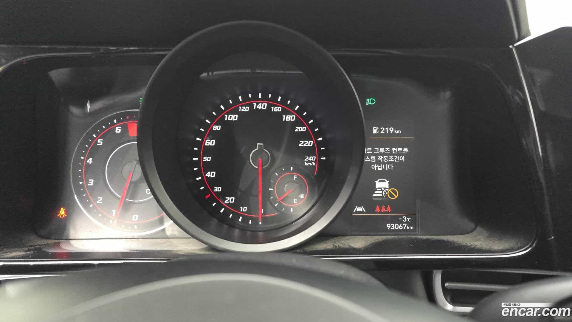 AVANTE Hyundai 2021.11-INNER-008