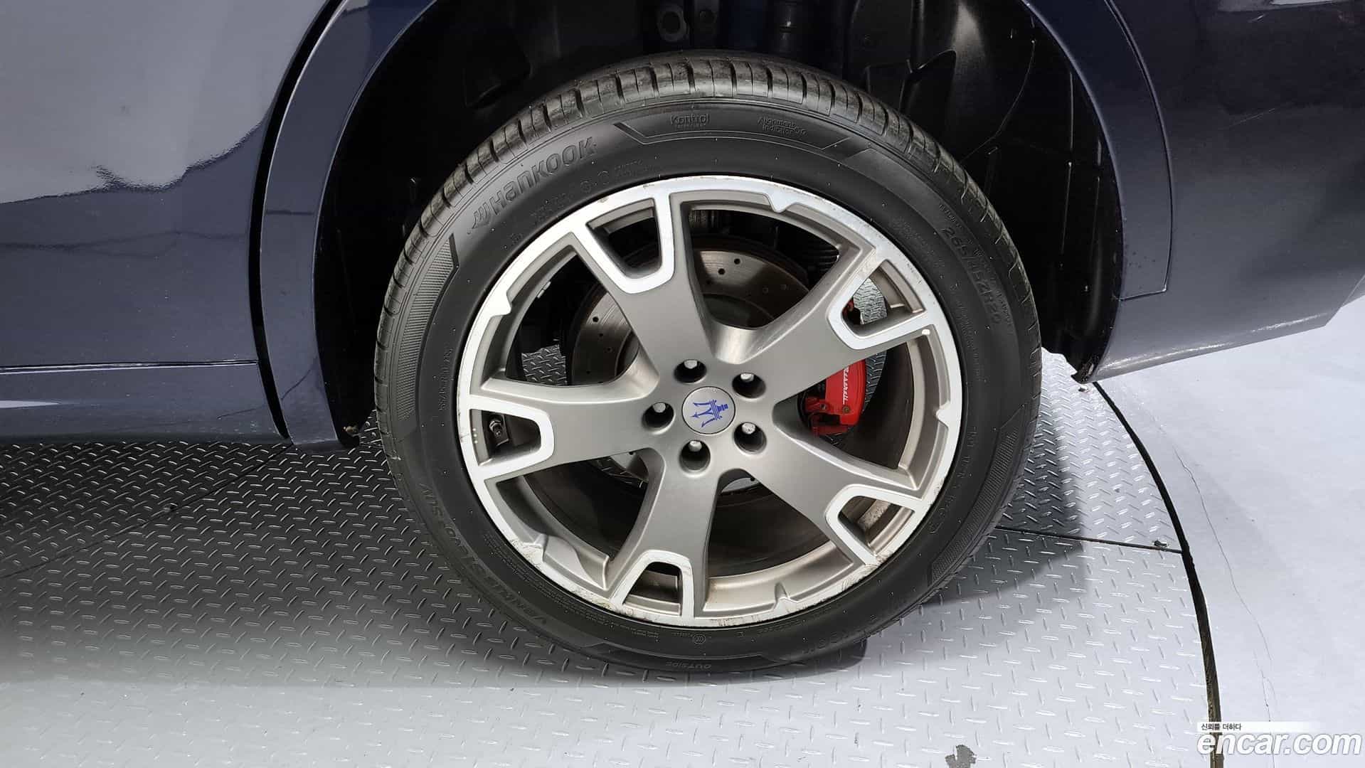 Levante Maserati 2019.4-OUTER-005