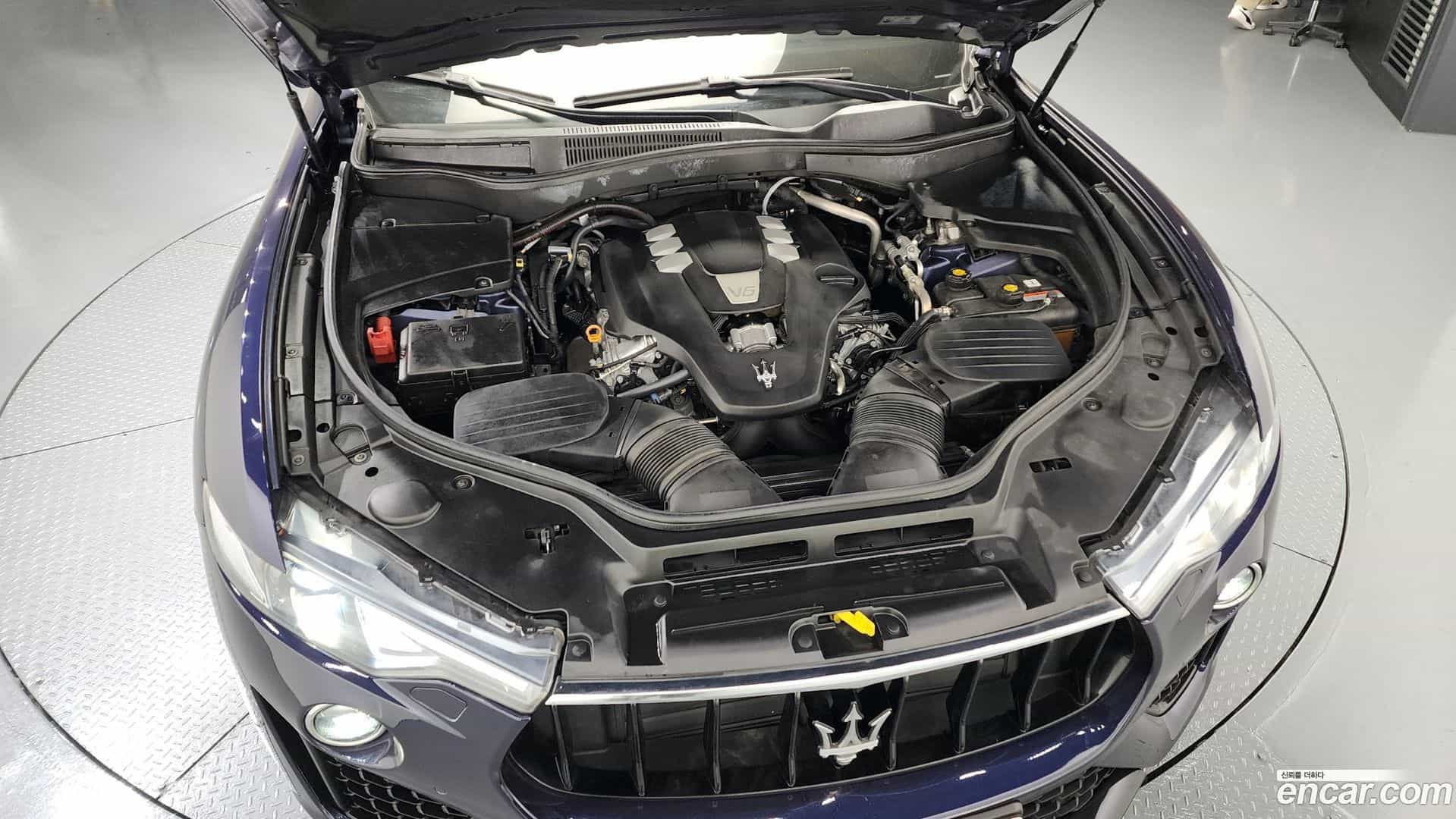 Levante Maserati 2019.4-INNER-006