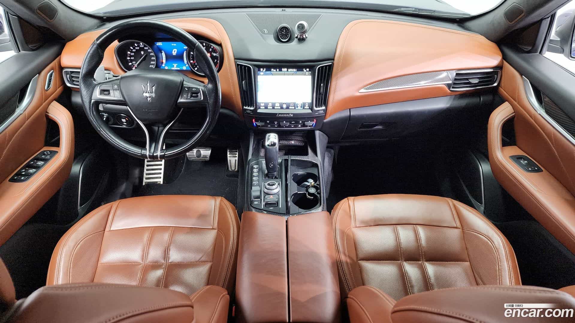 Levante Maserati 2019.4-INNER-007