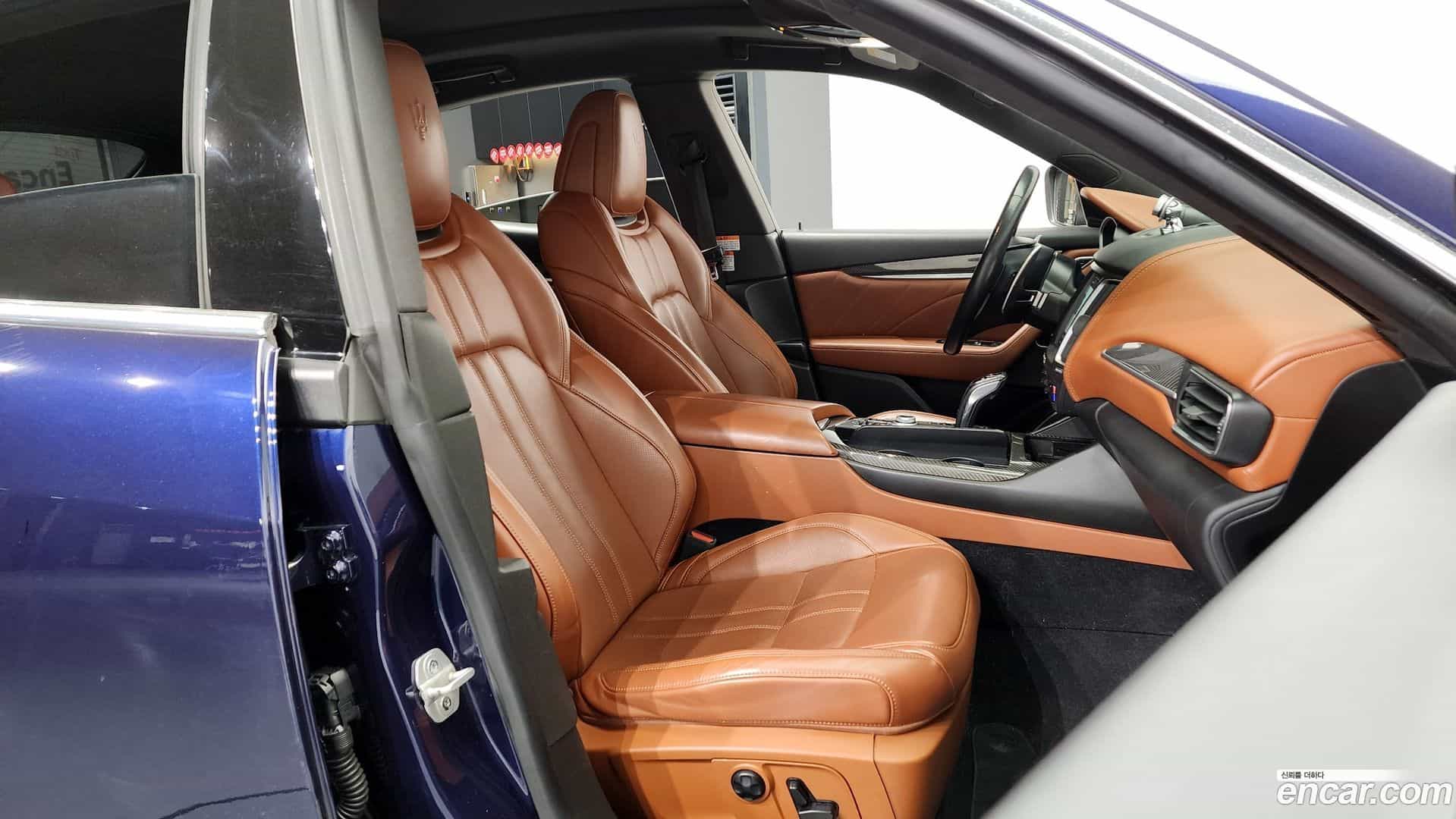 Levante Maserati 2019.4-OPTION-015