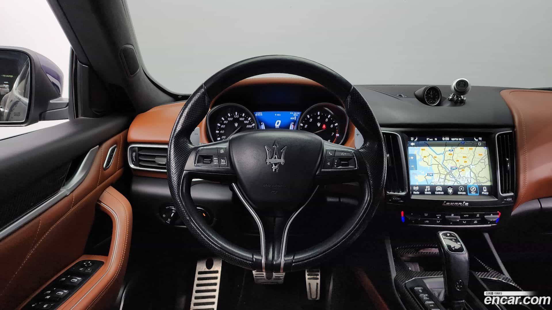 Levante Maserati 2019.4-OPTION-017
