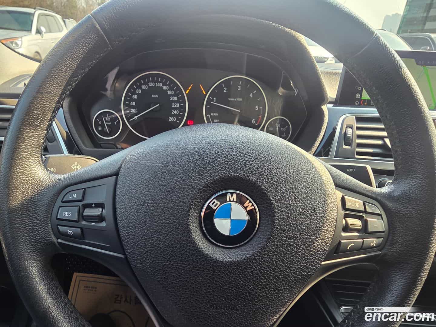 3-Series BMW 2018.0-OPTION-019