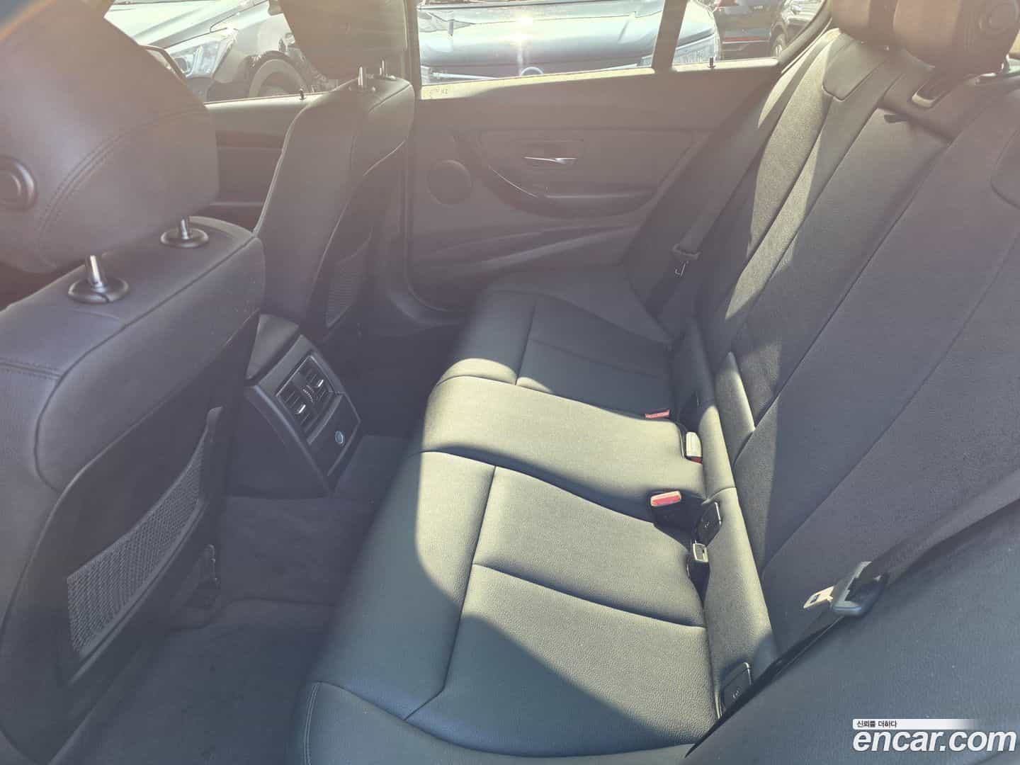 3-Series BMW 2018.0-OPTION-021
