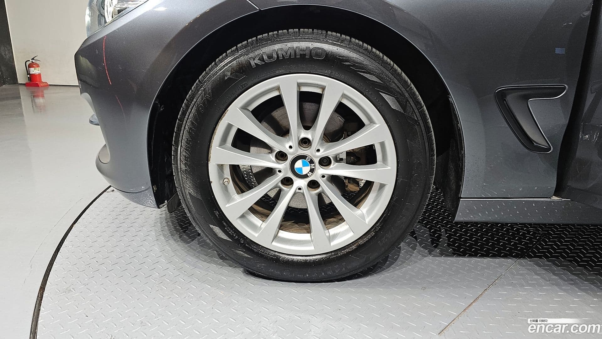 Main__Slider__Photo:Gran Turismo BMW 2017.3-4