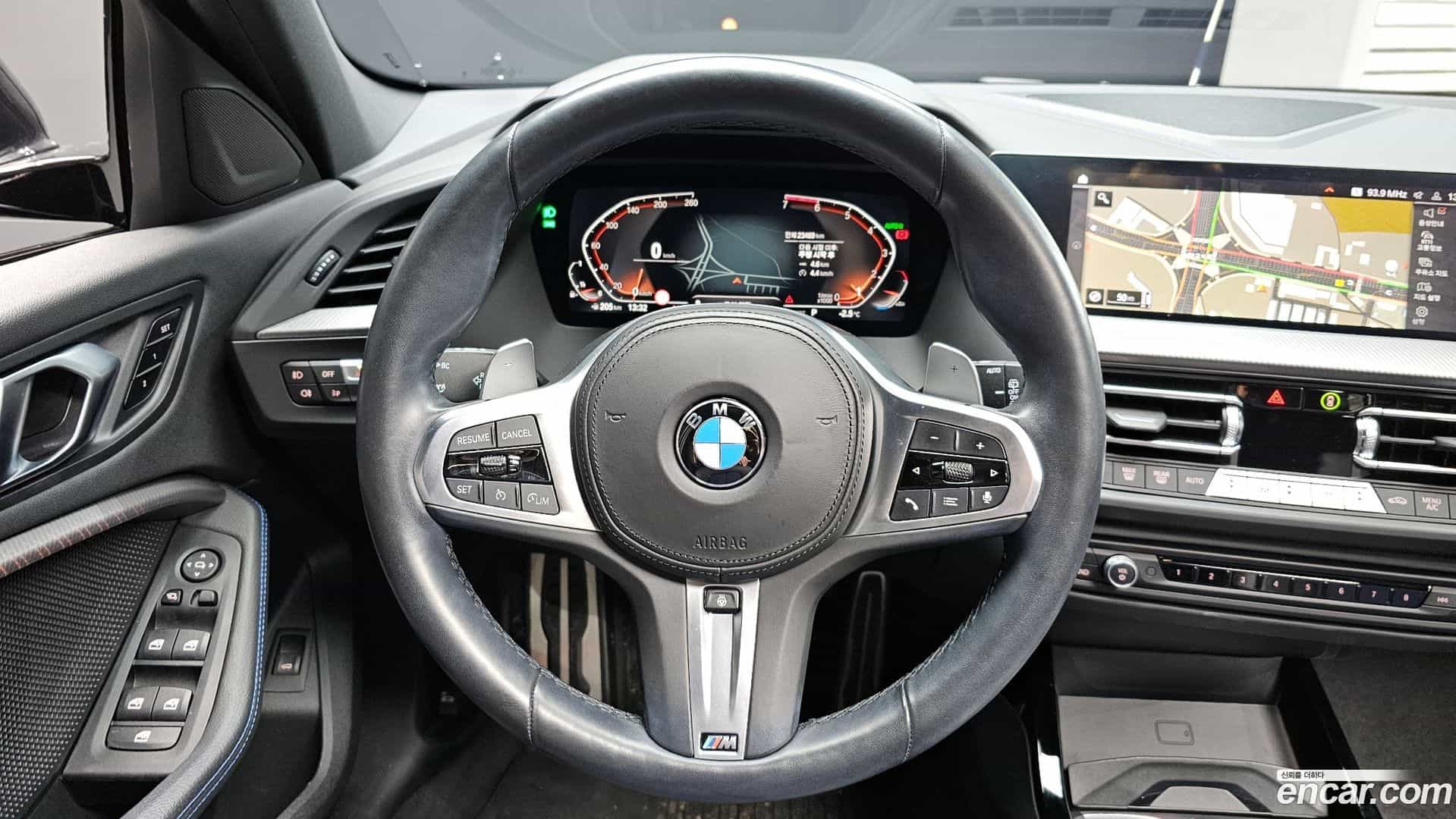 1-Series BMW 2023.9-OPTION-017