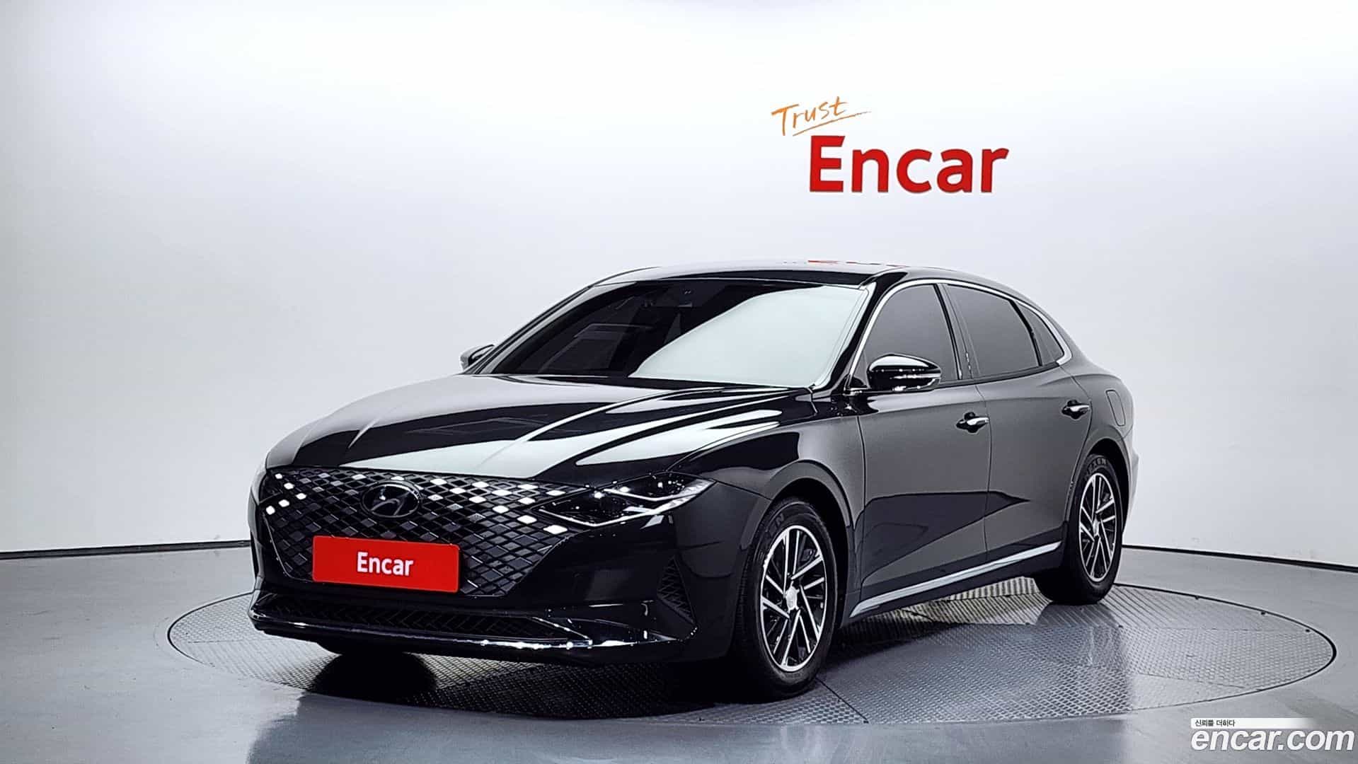 Grandeur Hyundai 2021.0-OUTER-001