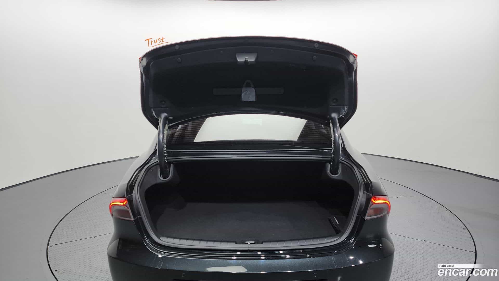 Grandeur Hyundai 2021.0-OPTION-024