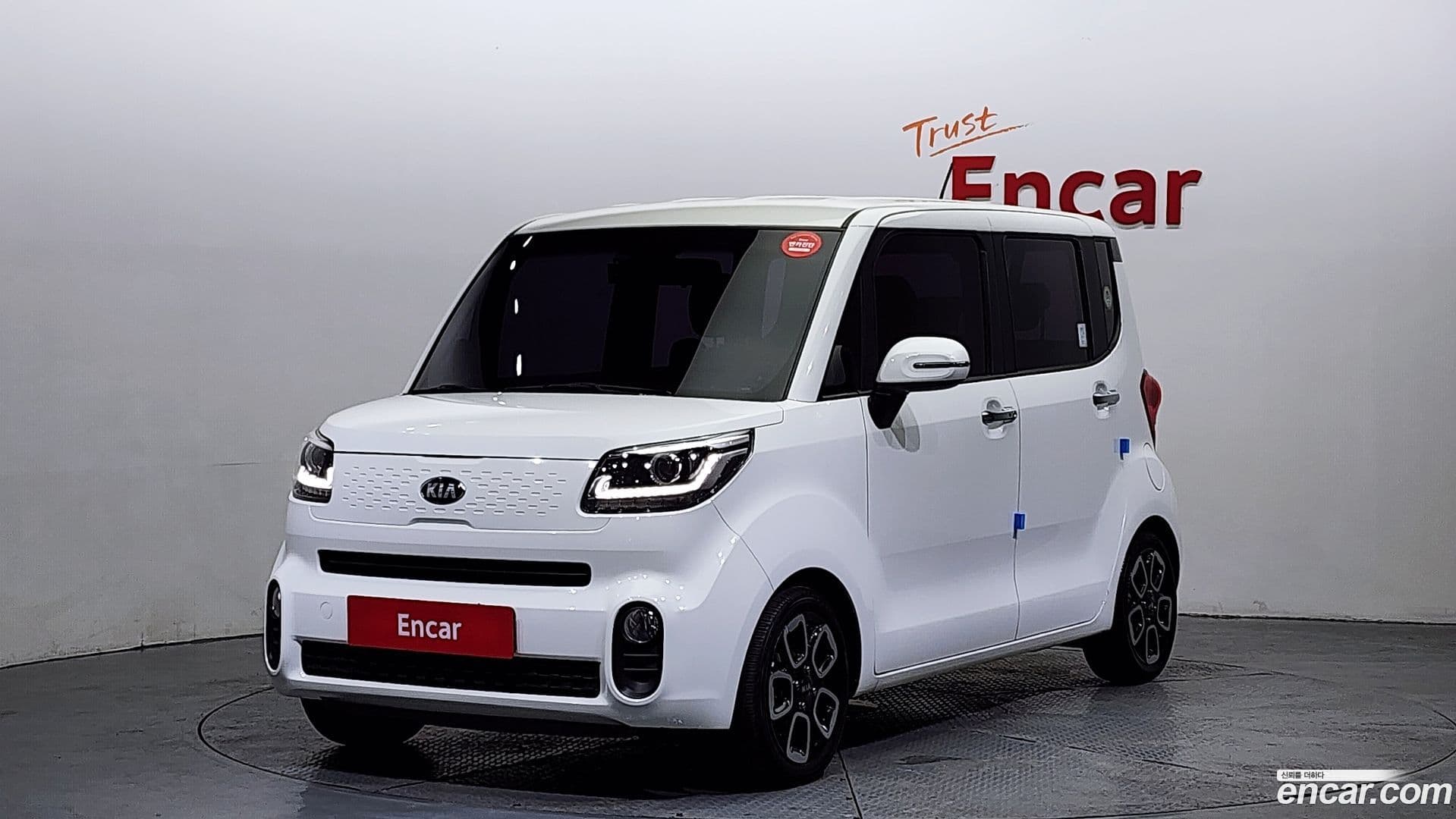 Main__Slider__Photo:RAY Kia 2019.5-0