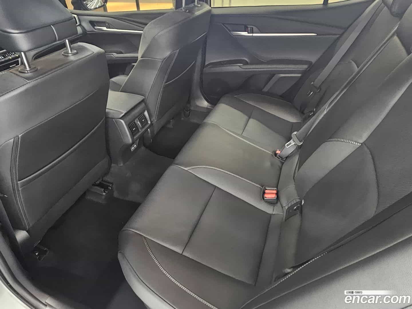 Camry Toyota 2025.6-OPTION-015